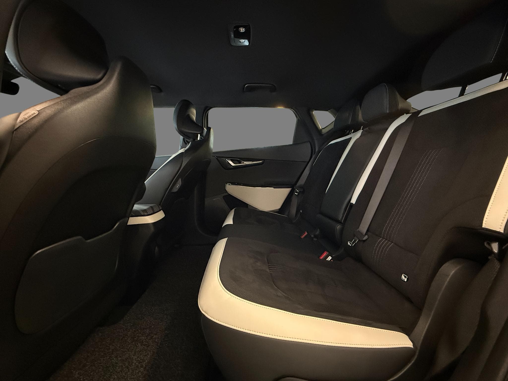 Kia EV6 GT Line 77,4kWh RWD (2022) - Foto 8