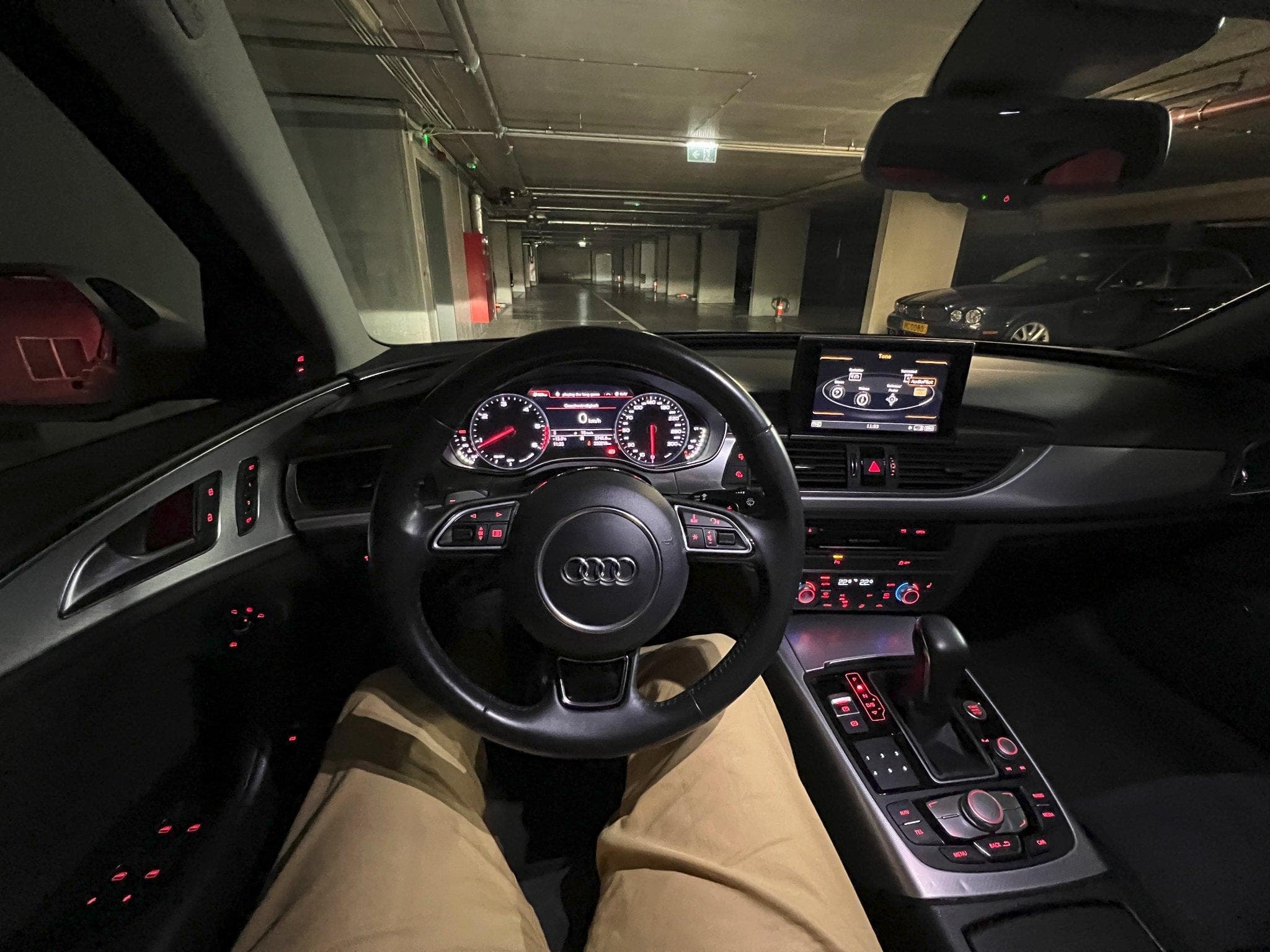 Audi A6 3.0 TDI S-Line+S tronic+Bi Xen+LED+Bose (2016) - Photo 9