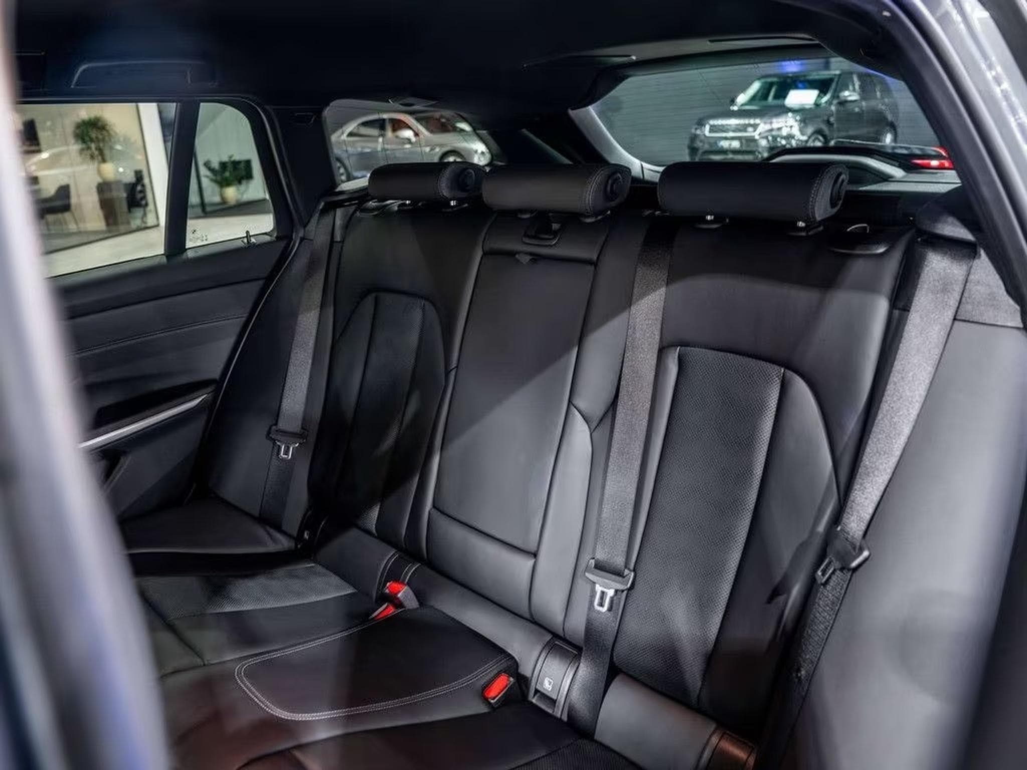 BMW M3 Touring (G81) 3.0 V6 - Laser, H&K, Skyscraper (2023) - Photo 21