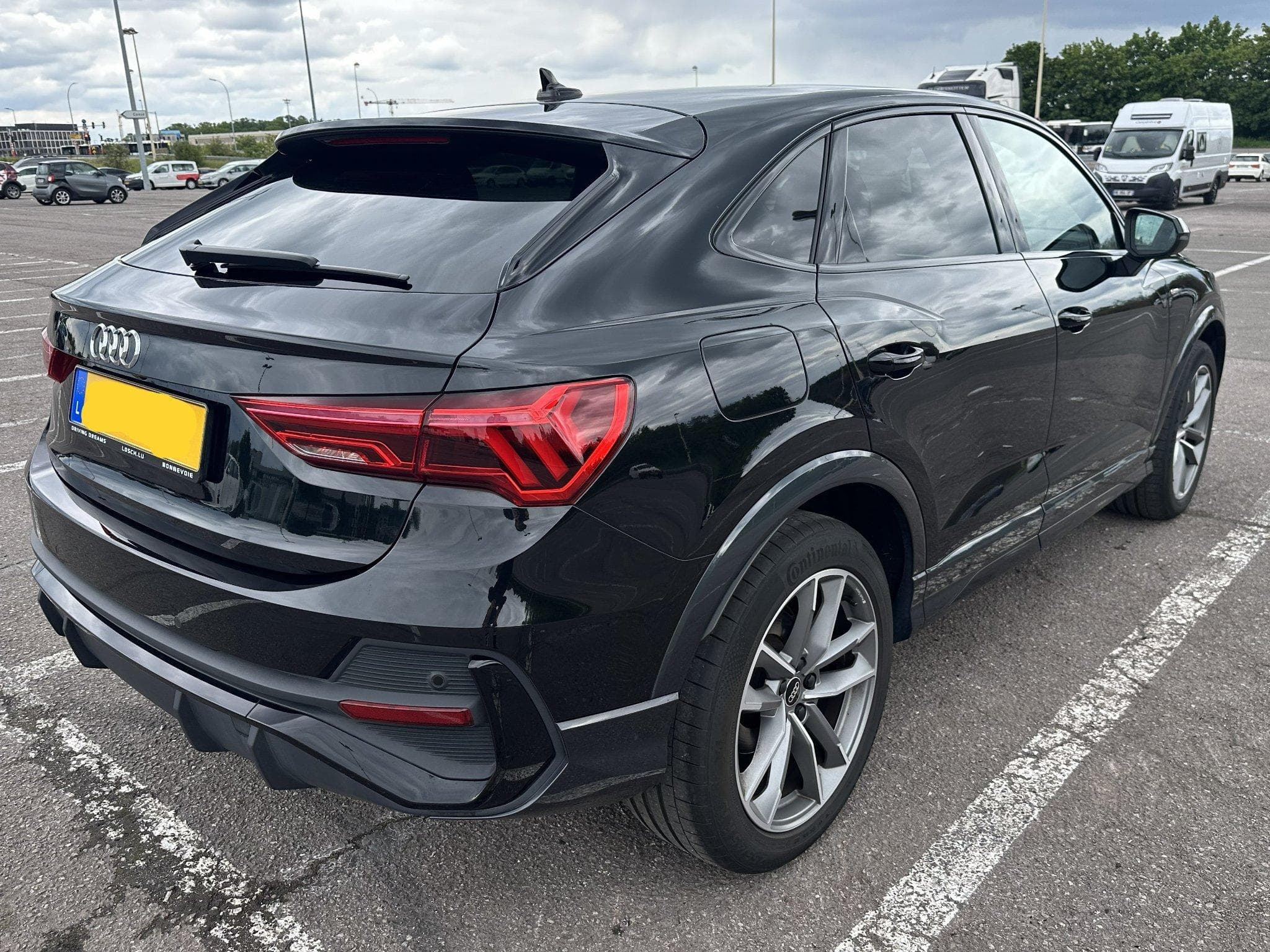 Audi Q3 S-line - 35 TFSI Sportback (2022) - Photo 4