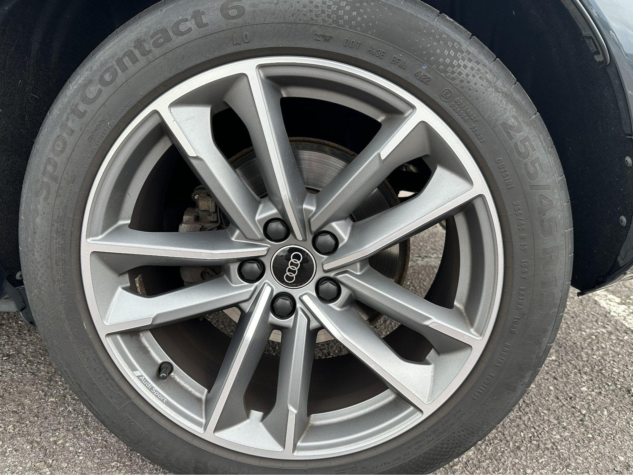 Audi Q3 S-line - 35 TFSI Sportback (2022) - Photo 9
