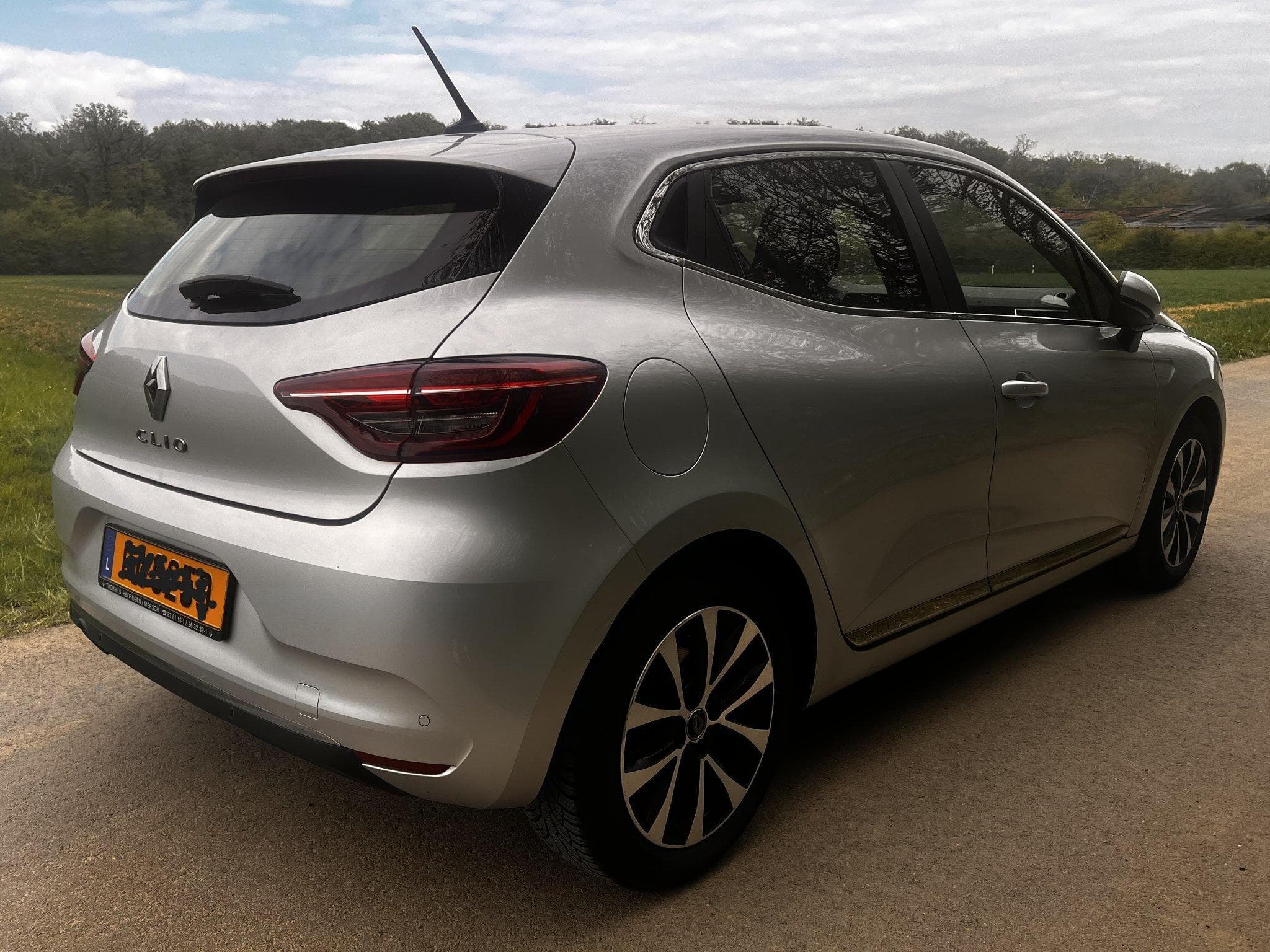 Renault Clio intense (2020) - Photo 2