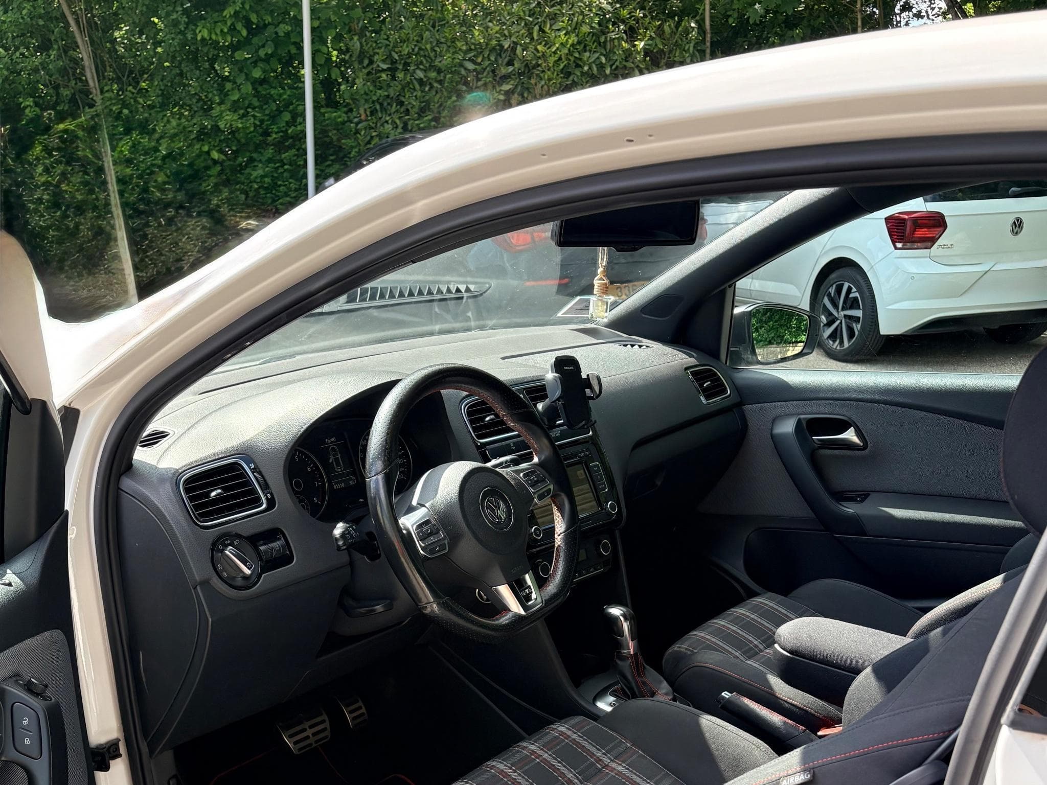 VW Polo GTI (2010) - Photo 3