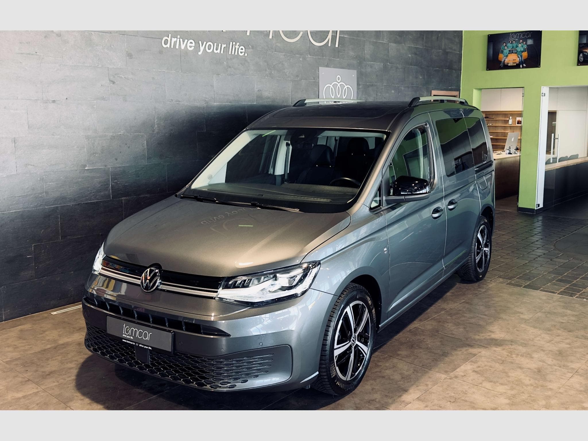 VW Caddy CADDY STYLE TDI (2022) - Photo 3