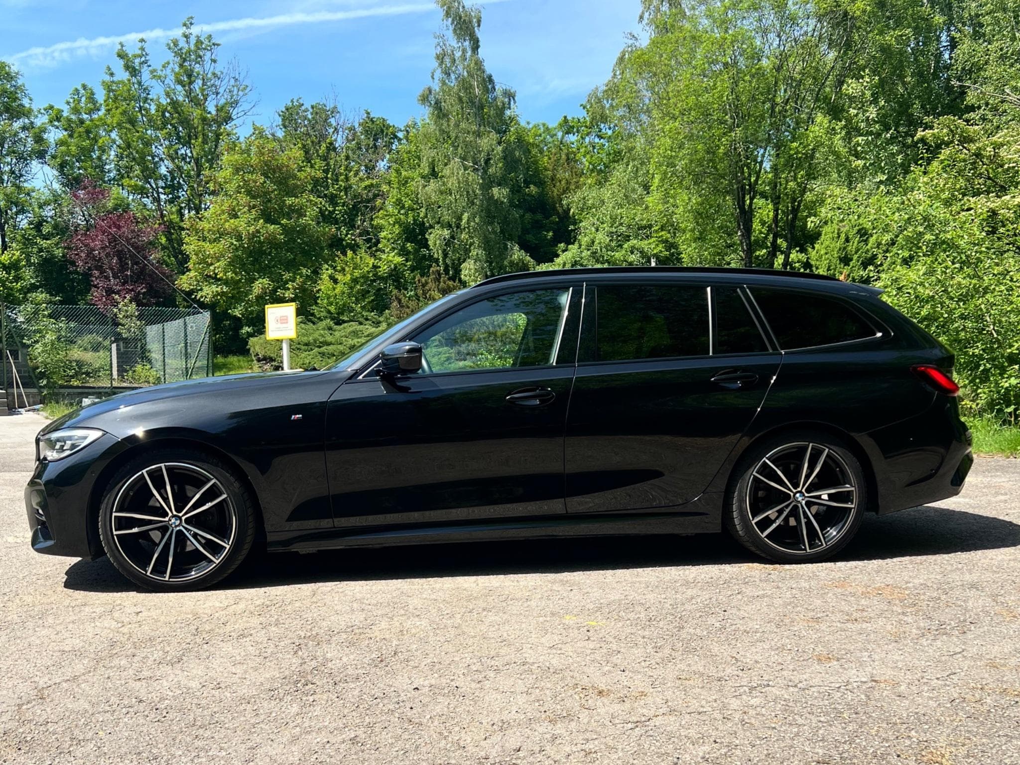 BMW 320 Pack M (2021) - Photo 2