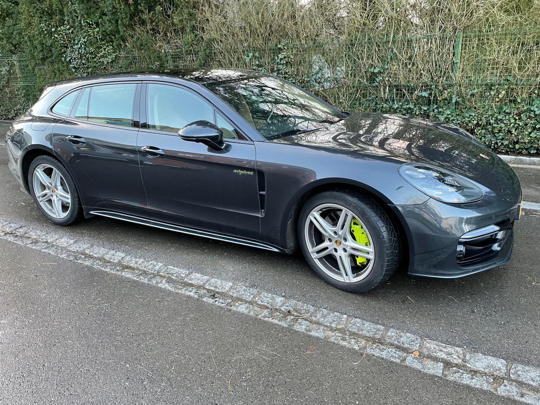 Porsche Panamera Panamera Sport Turismo 9 E-Hybrid 4 PDK (2018) - Foto 2