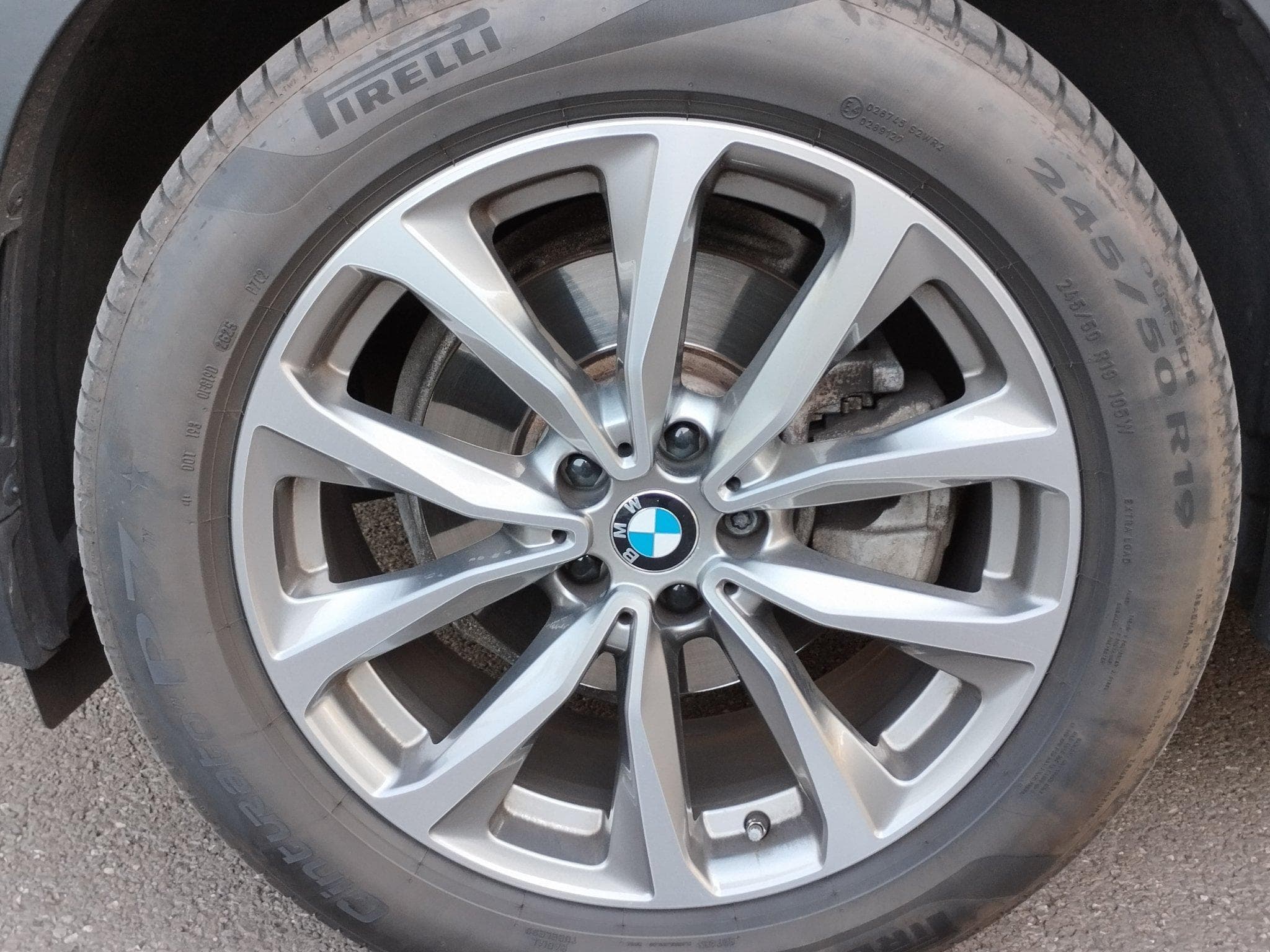 BMW X4 XLINE 190 PS (2021) - Photo 5