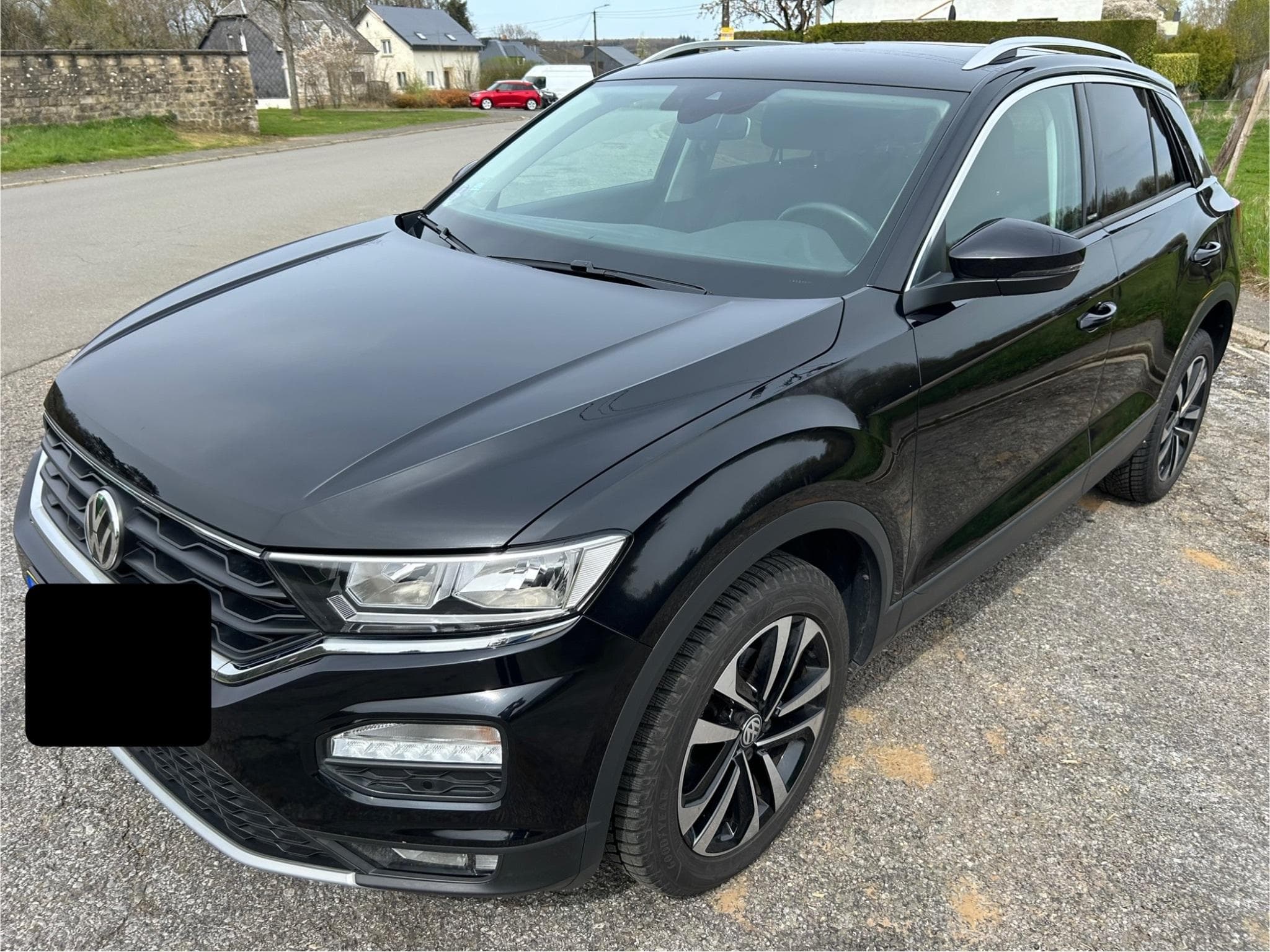 VW T-Roc 1.0 TSI IQ.Drive OPF (2020) - Photo 1
