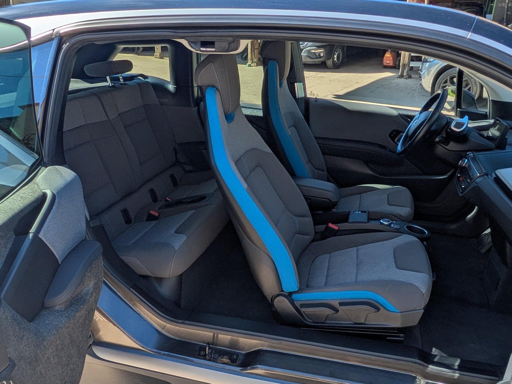BMW i3 (2018) - Photo 10
