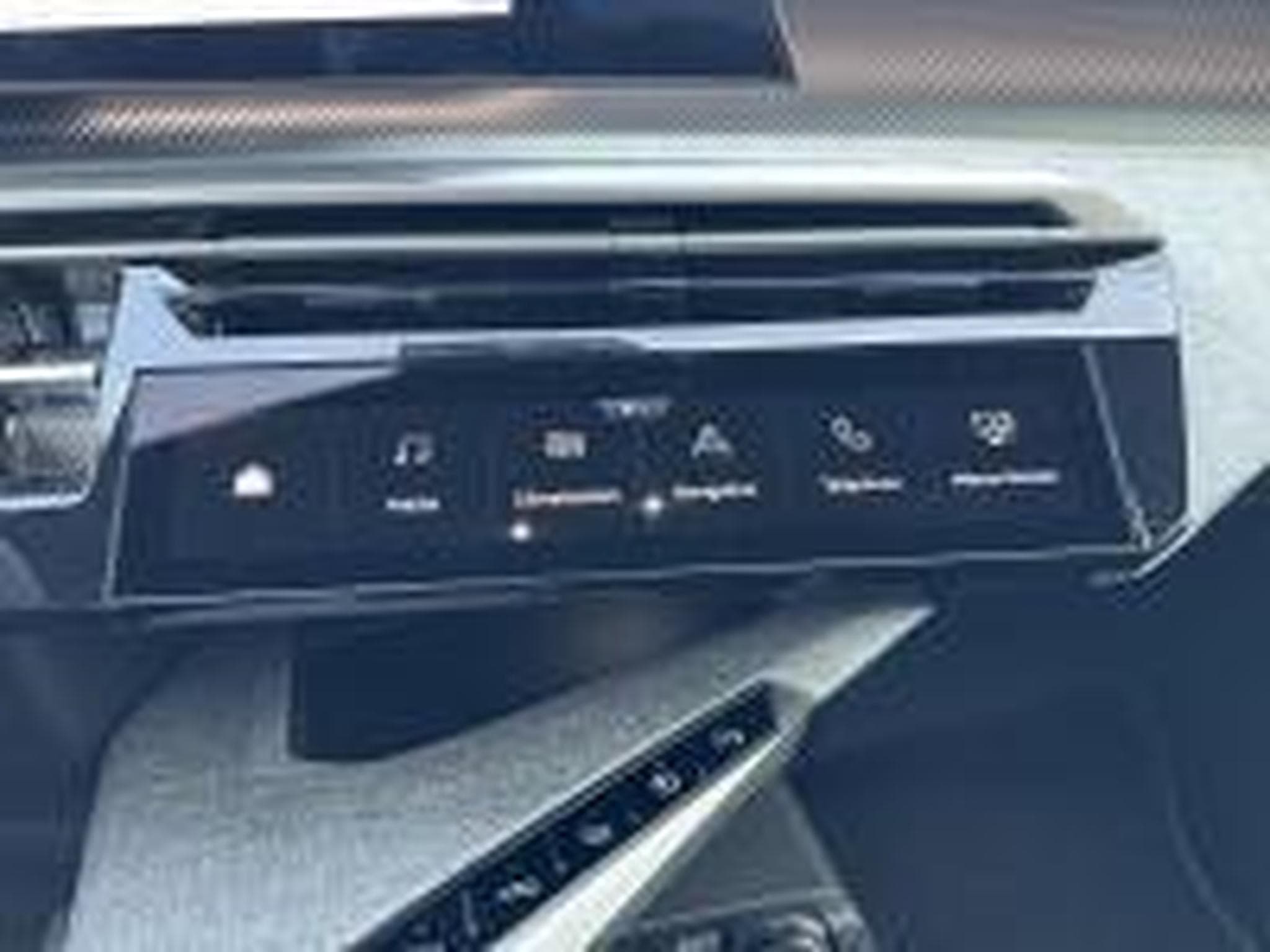 Peugeot 3008 1.2 Hybrid 145ch GT-DCS6 (2026) - Photo 29