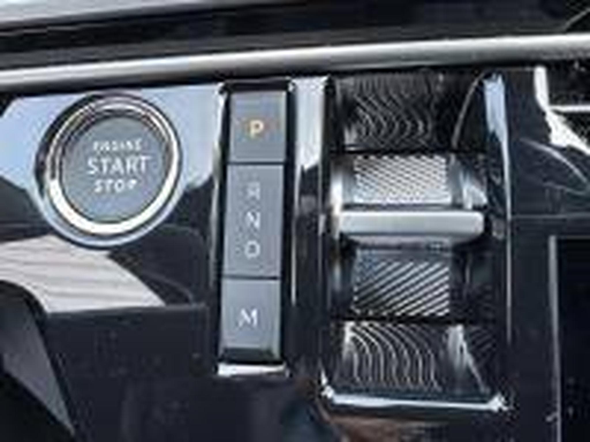 Peugeot 3008 1.2 Hybrid 145ch GT-DCS6 (2026) - Photo 28