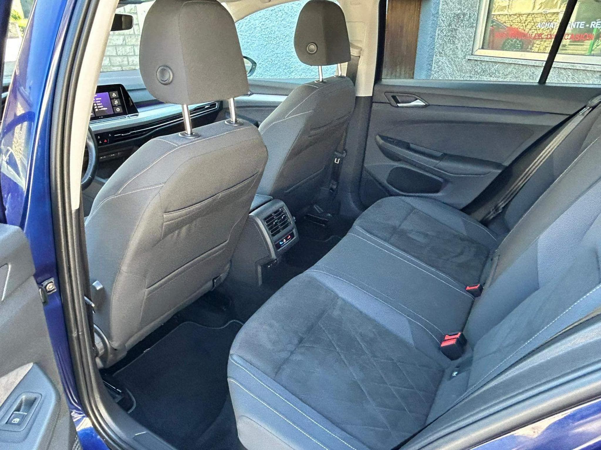VW Golf VIII 2.0 TDI DSG7 (2022) - Photo 13