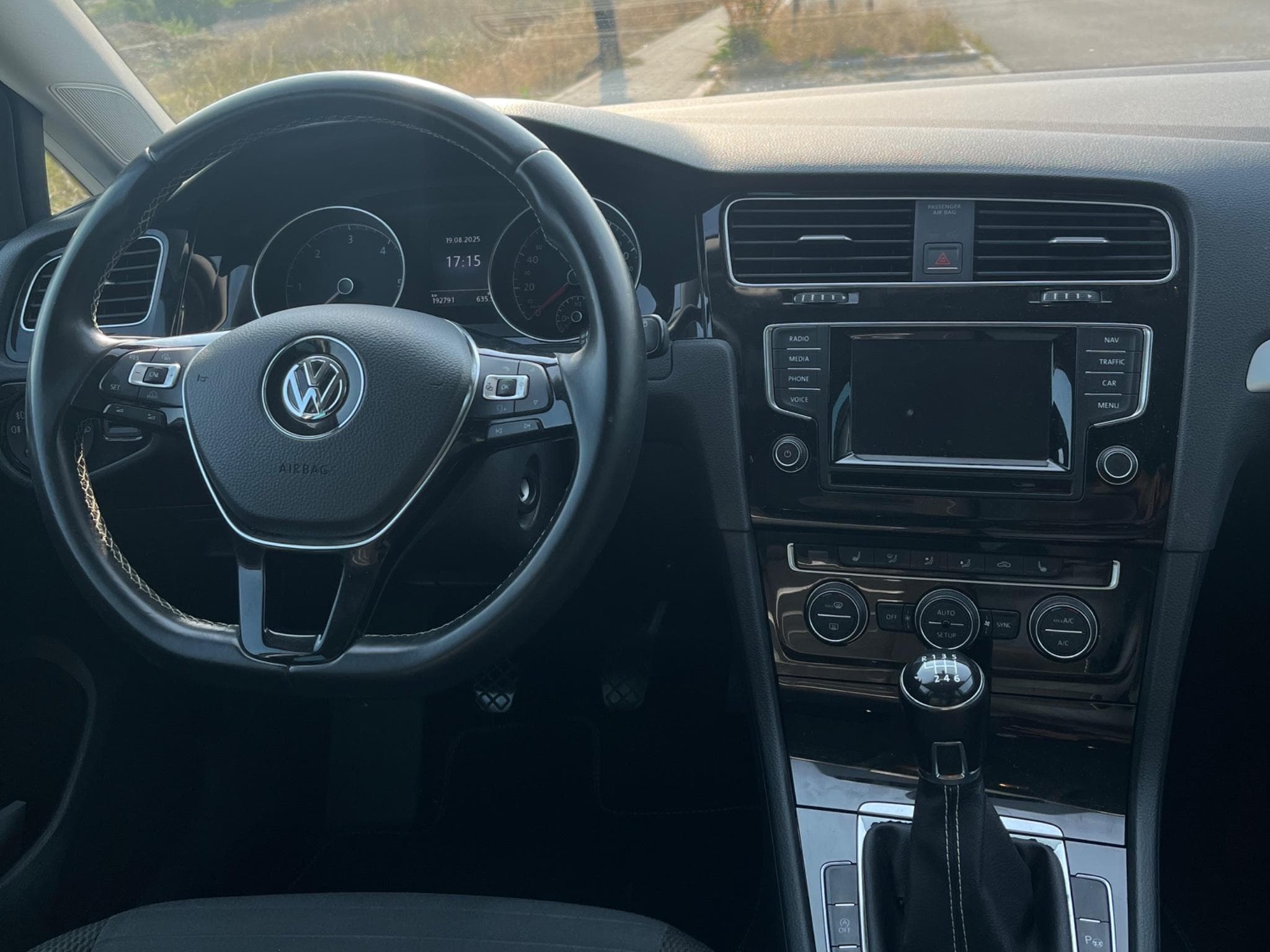 VW Golf GOLV VII 2.0 TDI 150 PS CUP EDITION (2014) - Photo 3