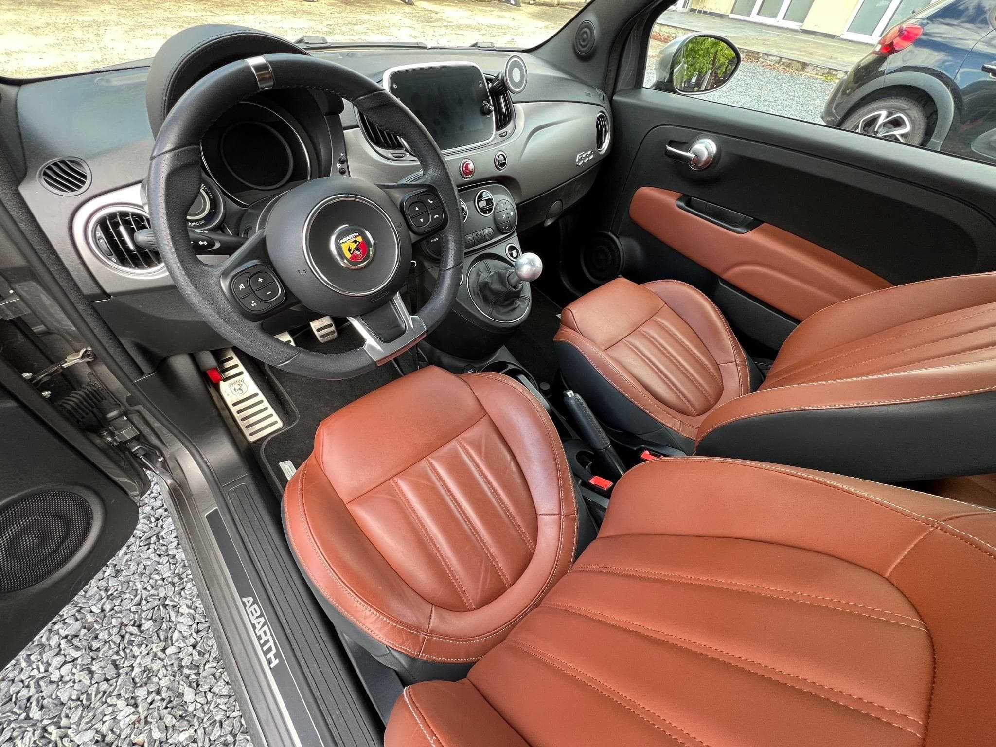 Abarth 595 Turismo (2021) - Photo 9