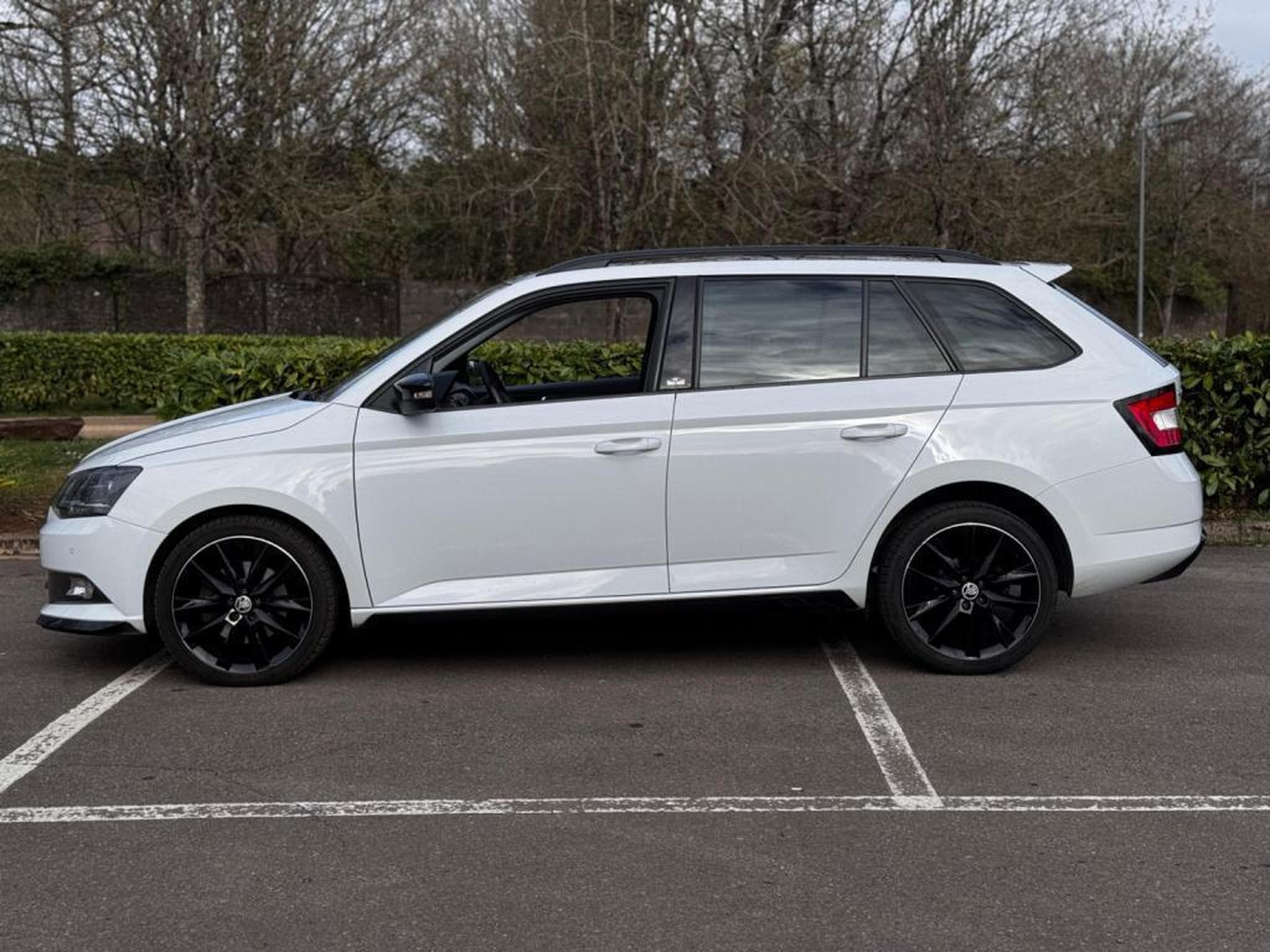Skoda Fabia Automatique / Panoramique / Version Monte Carlo (2017) - Photo 6
