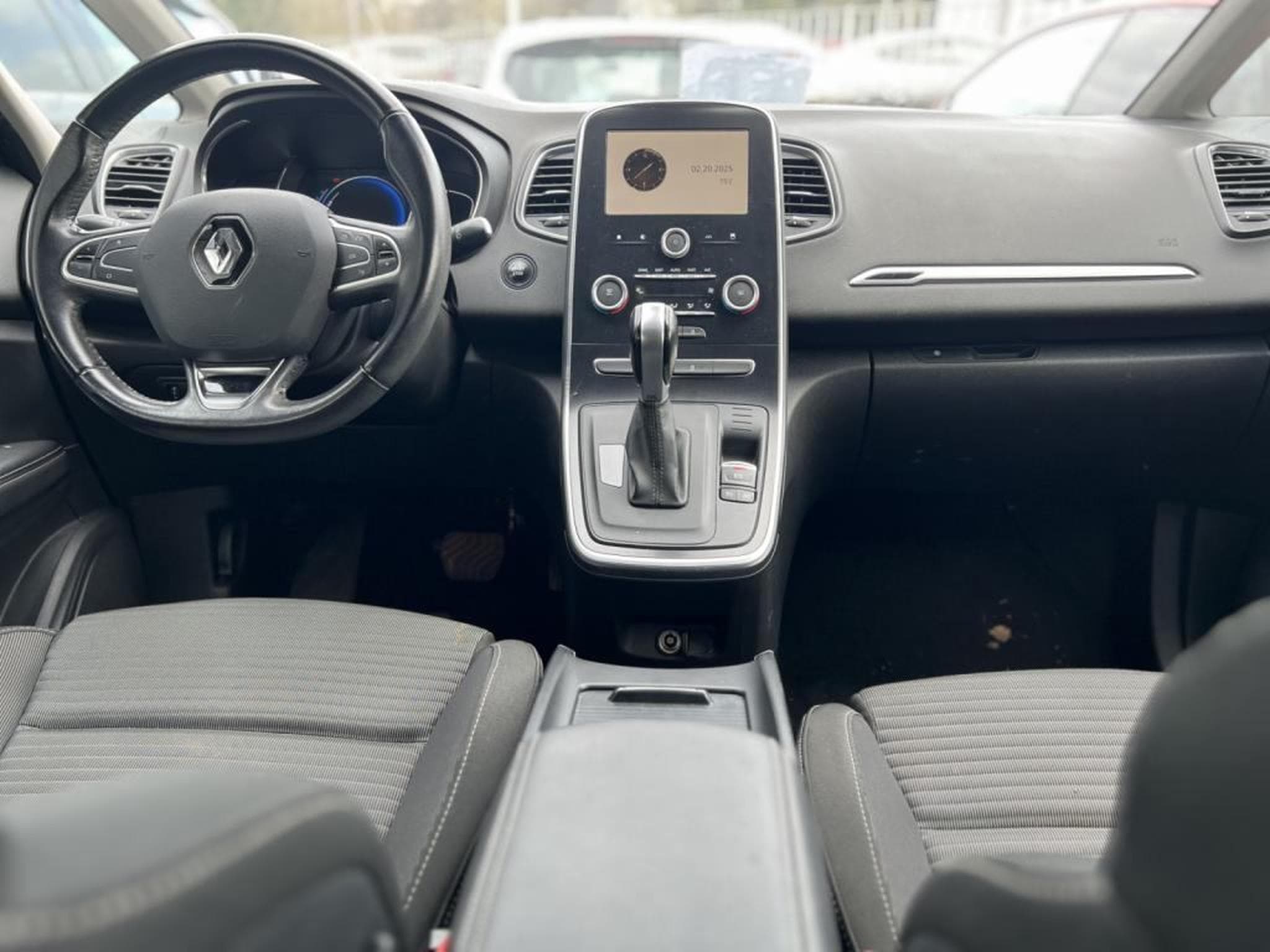 Renault Grand Scenic 7 PLACES / AUTOMATIQUE / LED / NAVI (2017) - Photo 5