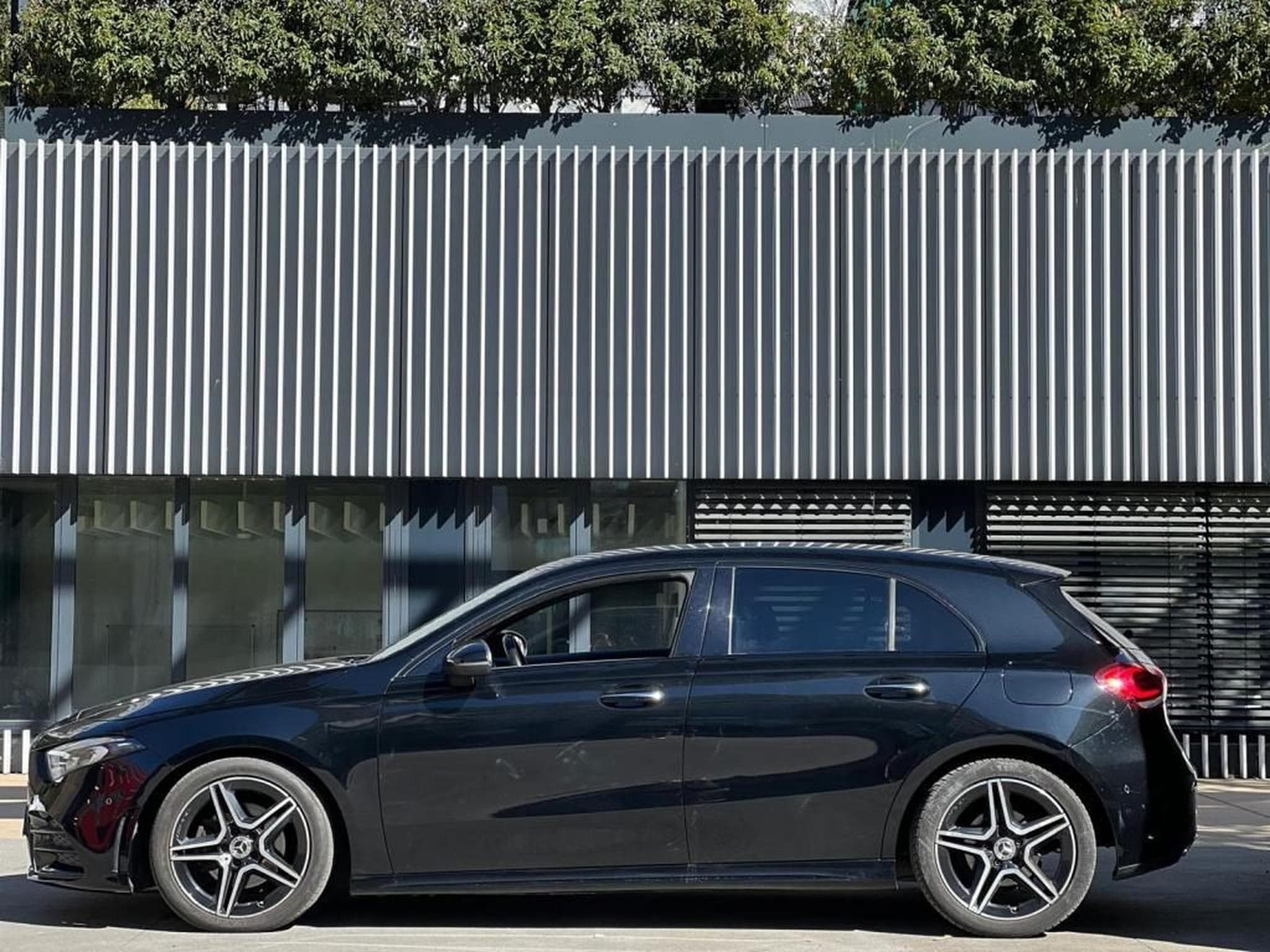 Mercedes A 180 Automatique / Alcantara / Diesel / (2021) - Foto 6