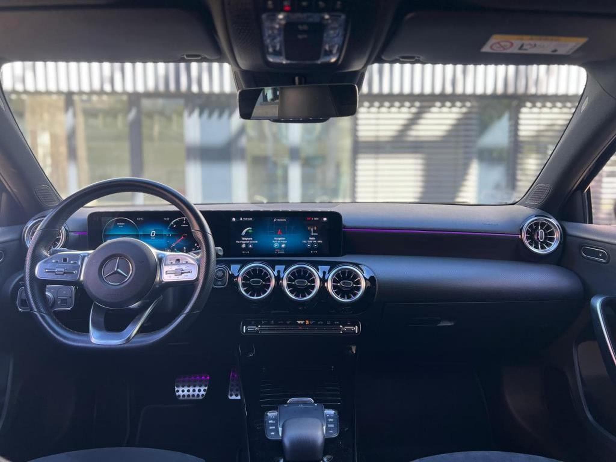 Mercedes A 180 Automatique / Alcantara / Diesel / (2021) - Foto 10
