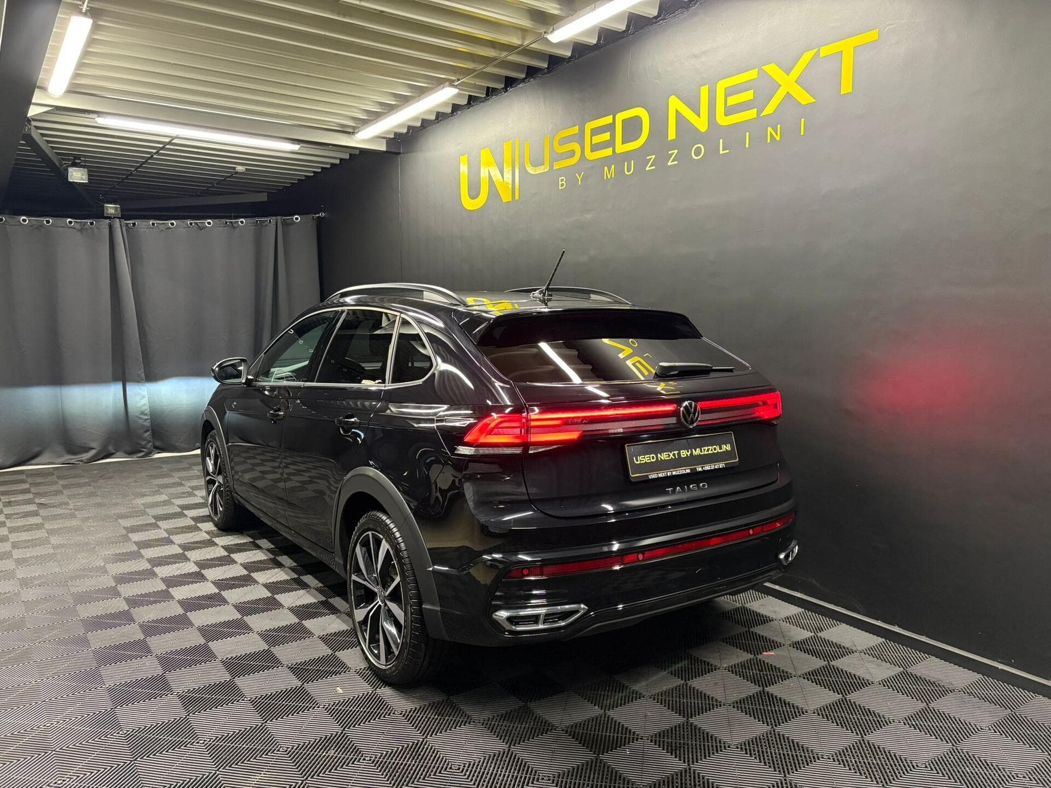 VW Taigo R line 1.0 TSI 115cv DSG7 (2025) - Foto 5