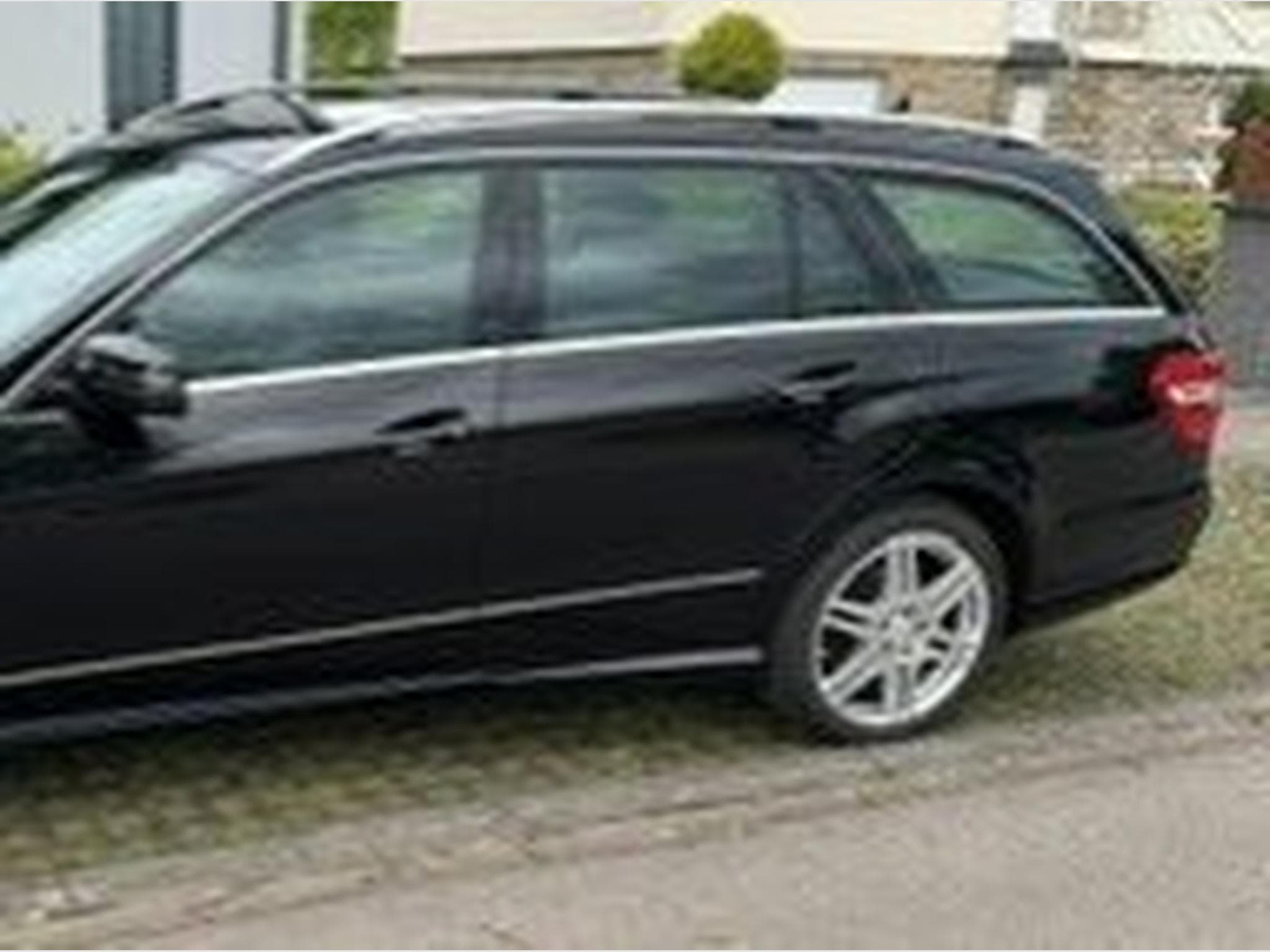 Mercedes E 350 AMG (2011) - Photo 3