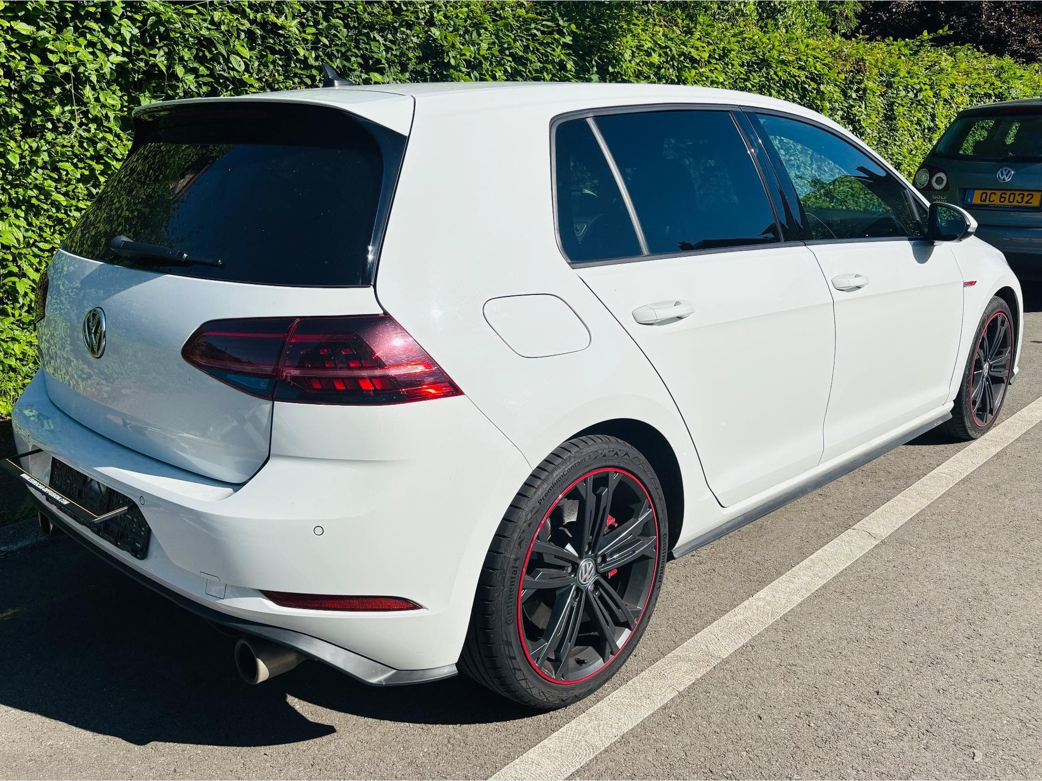 VW Golf GOLF 7.5 GTI Performance DSG (2019) - Foto 3
