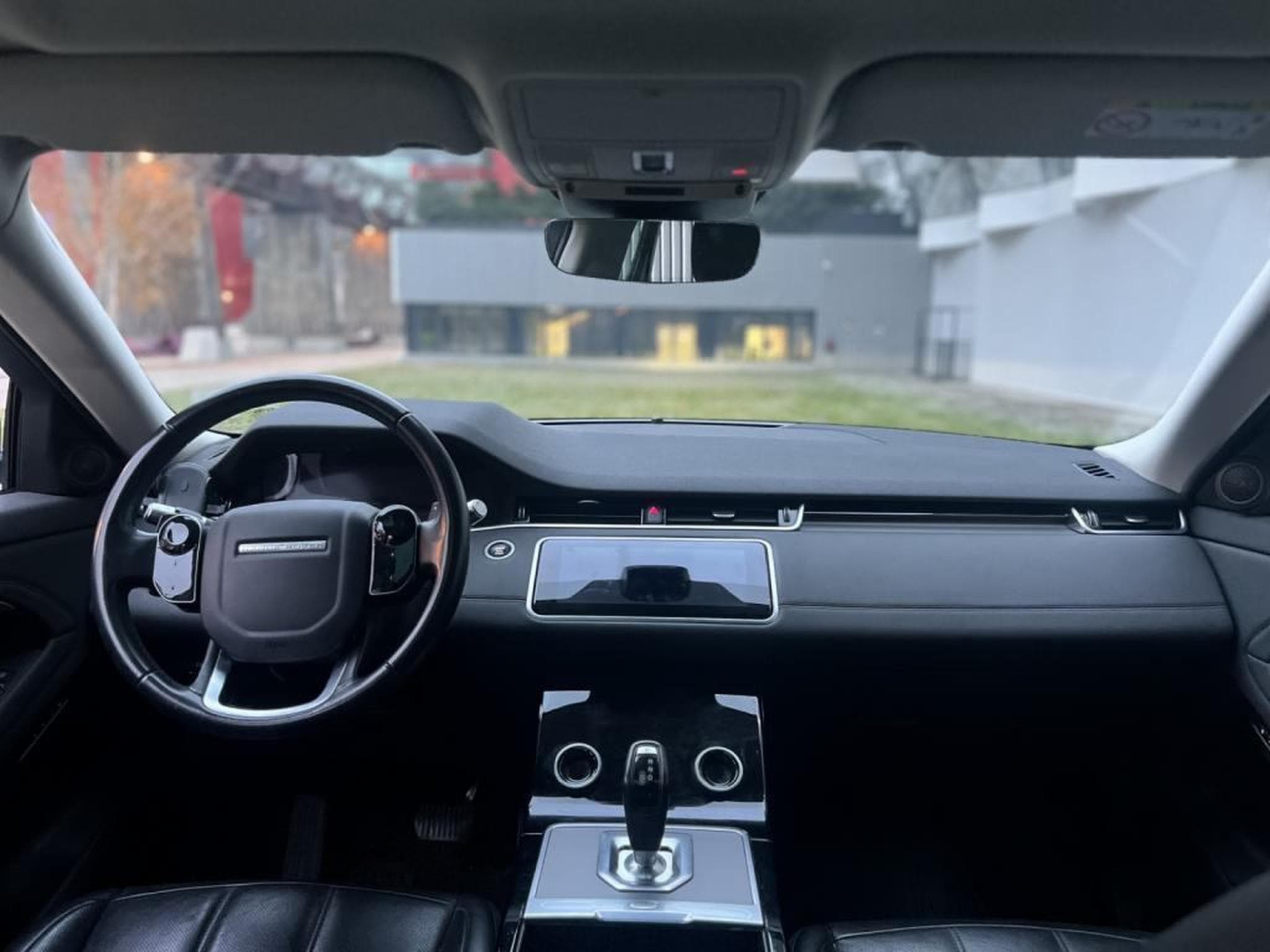 Land-Rover Range Rover Evoque 2.0 / Diesl / Automatique / Toit Panoramique / (2019) - Photo 12