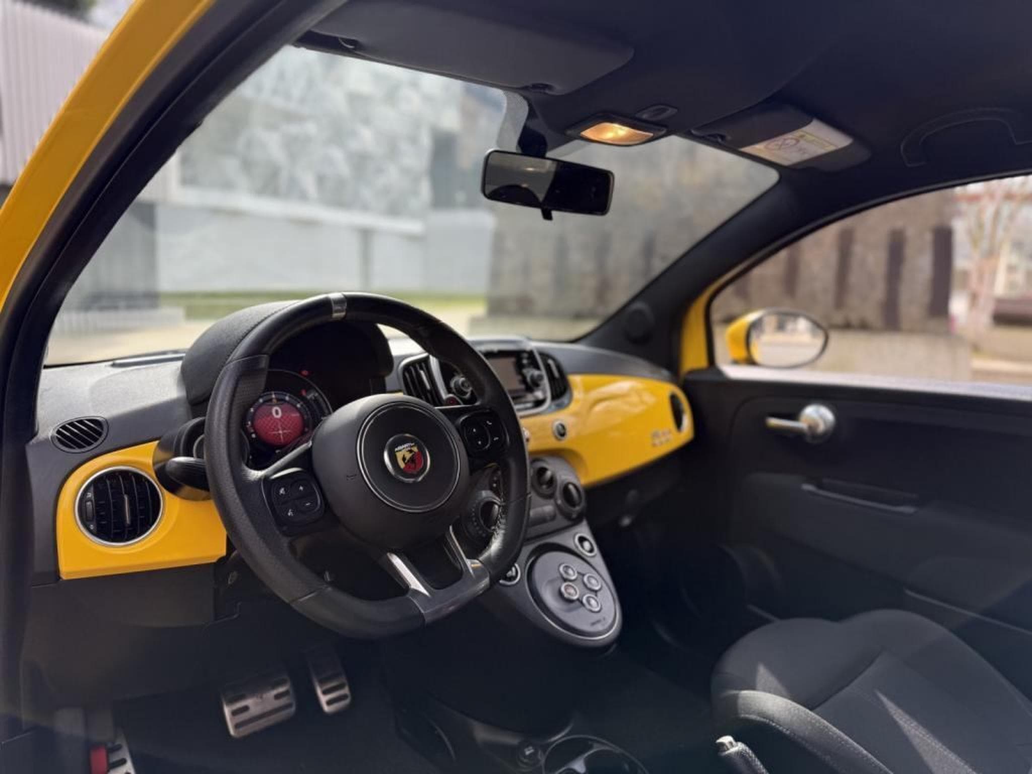 Abarth 595 Pista / 1.4 t-jet / Led / Automatique / (2019) - Photo 22