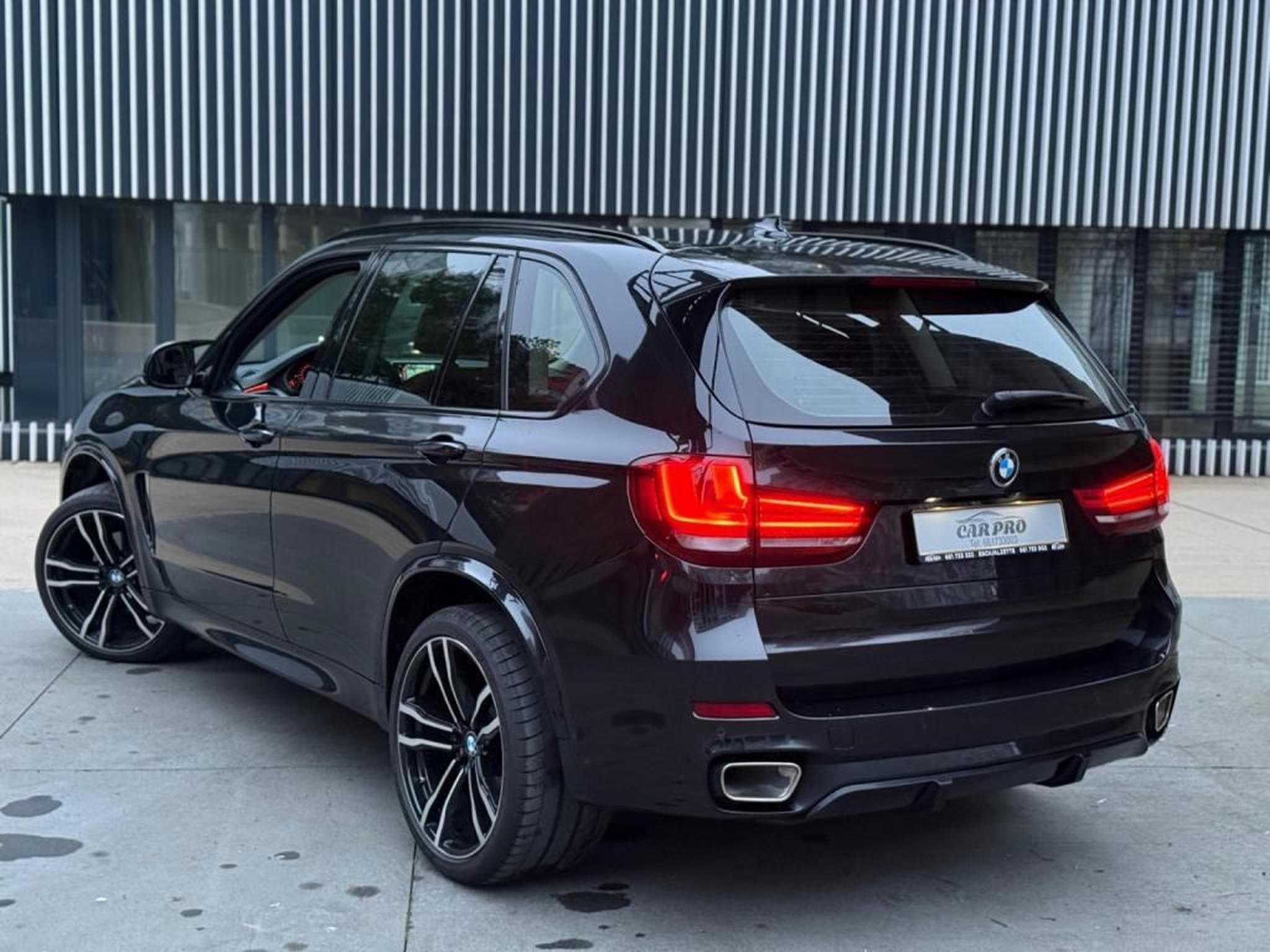 BMW X5 Pack M / 30D / 258 PS / Automatique / (2014) - Photo 4
