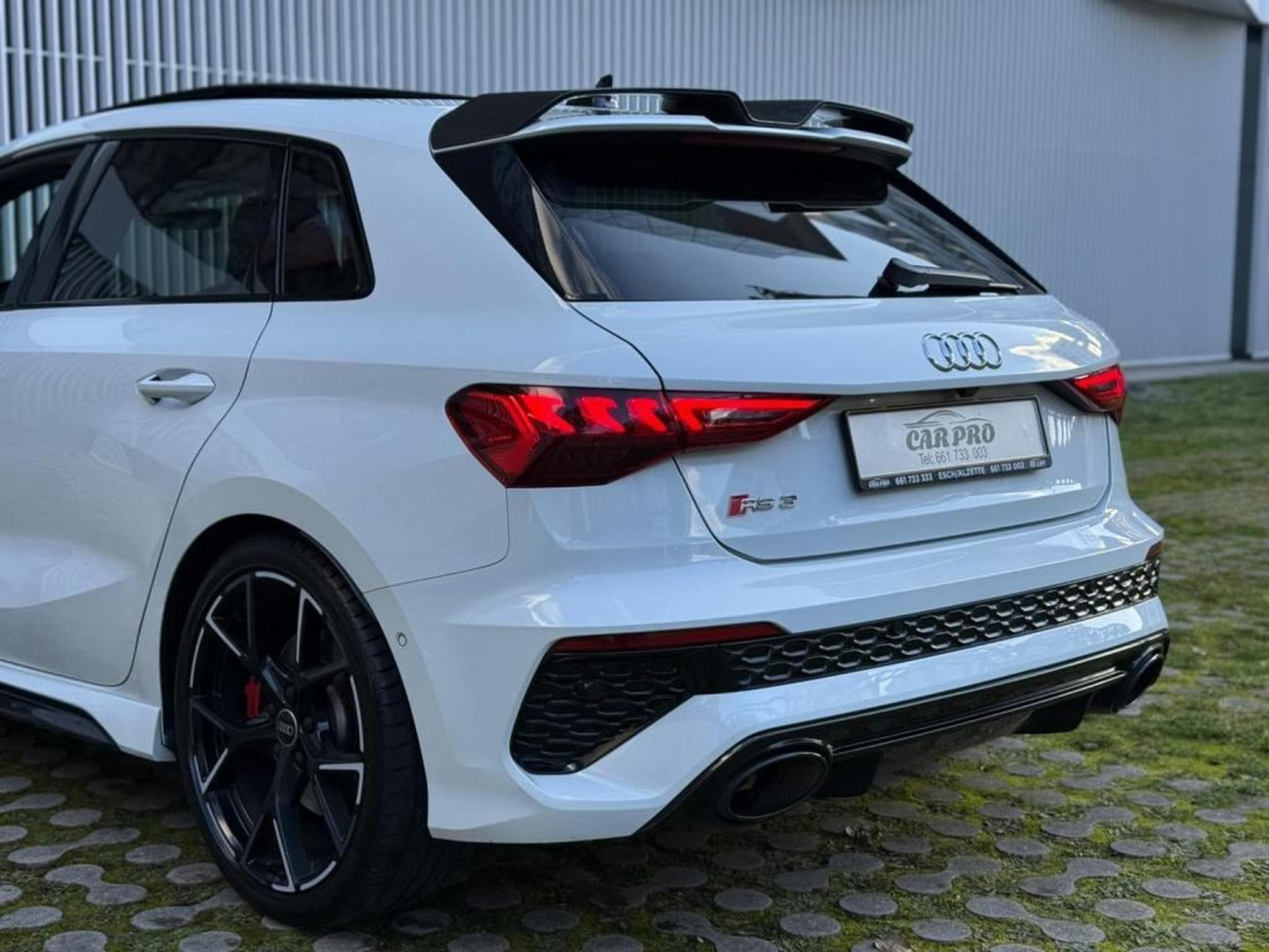 Audi RS3 Performance / Quttro / Freins Céramique / (2022) - Photo 11