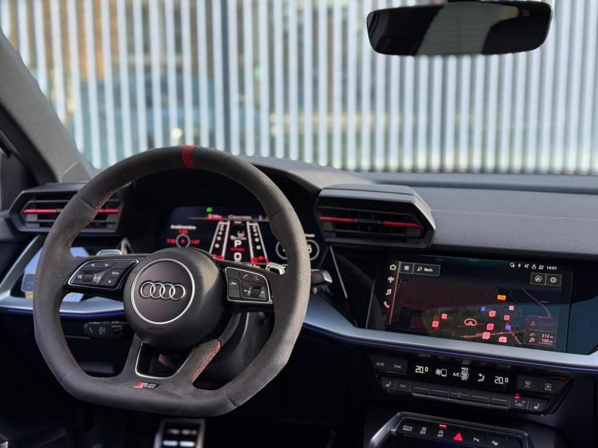 Audi RS3 Performance / Quttro / Freins Céramique / (2022) - Photo 20