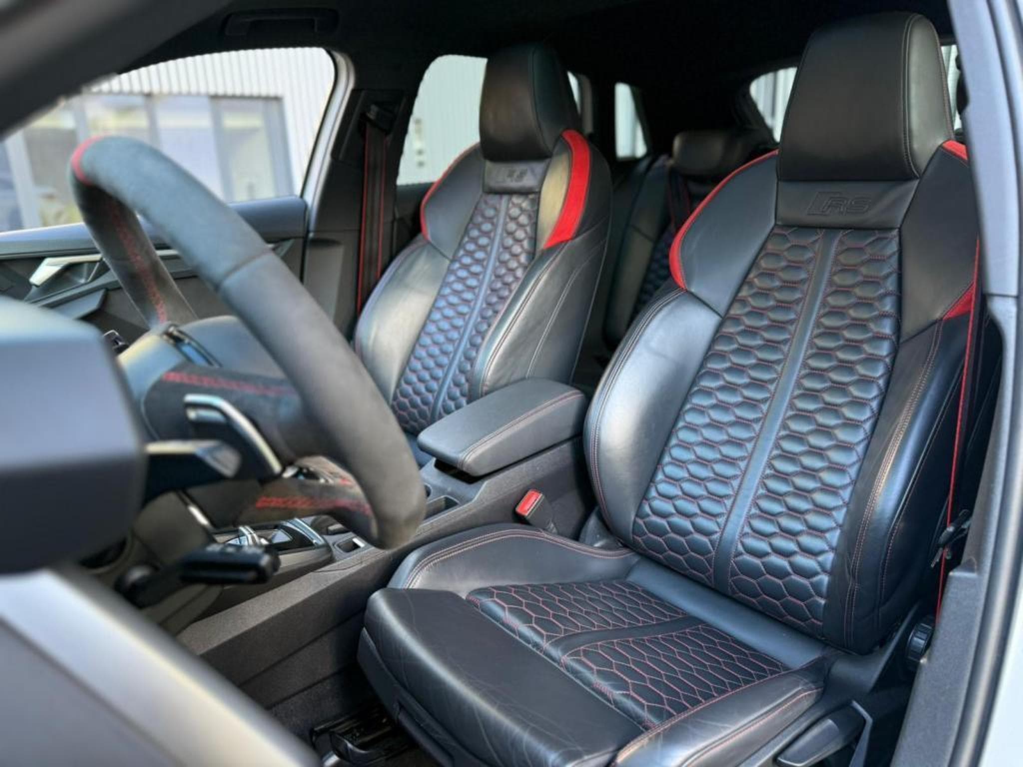 Audi RS3 Performance / Quttro / Freins Céramique / (2022) - Photo 25