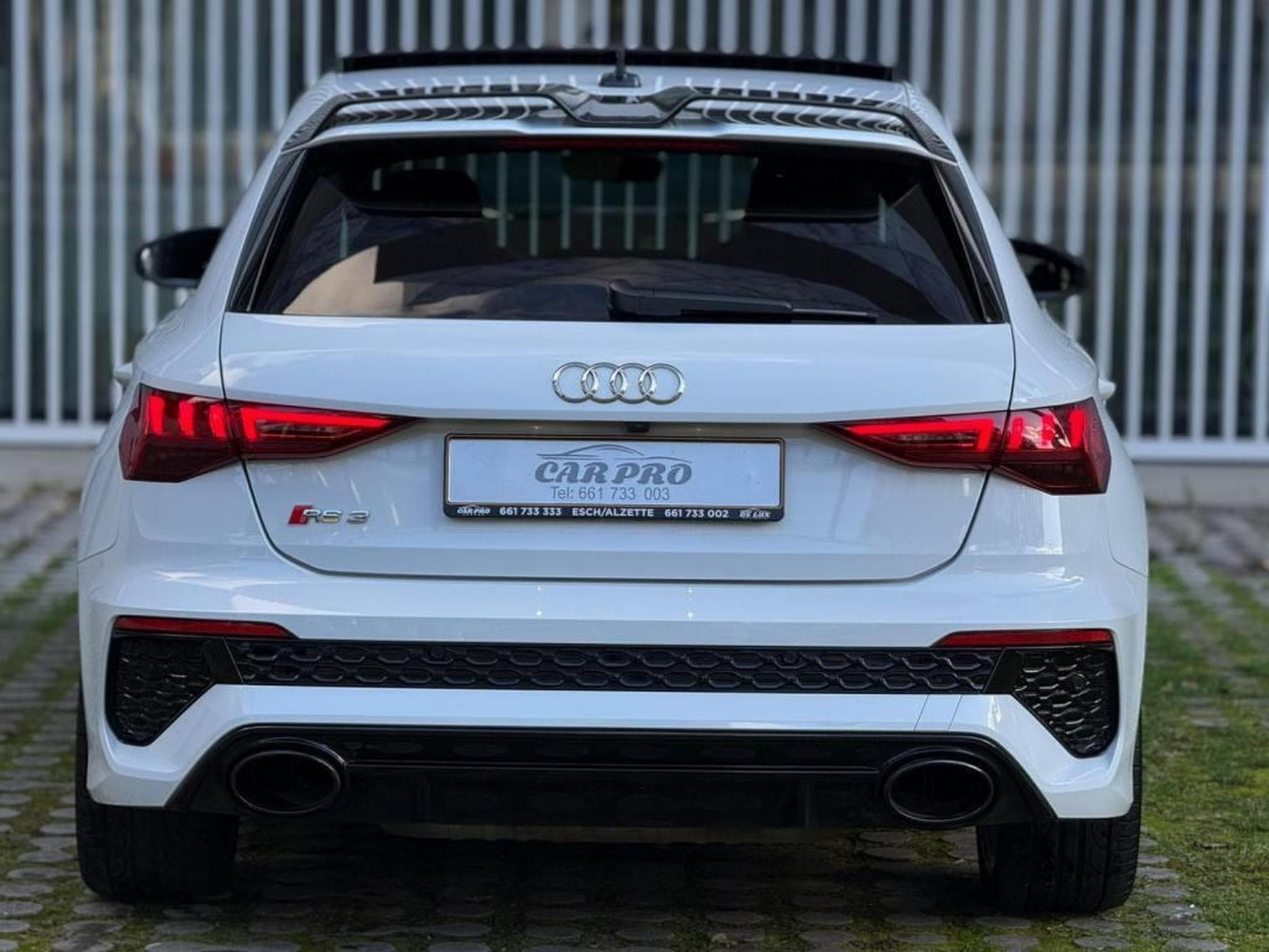 Audi RS3 Performance / Quttro / Freins Céramique / (2022) - Photo 4