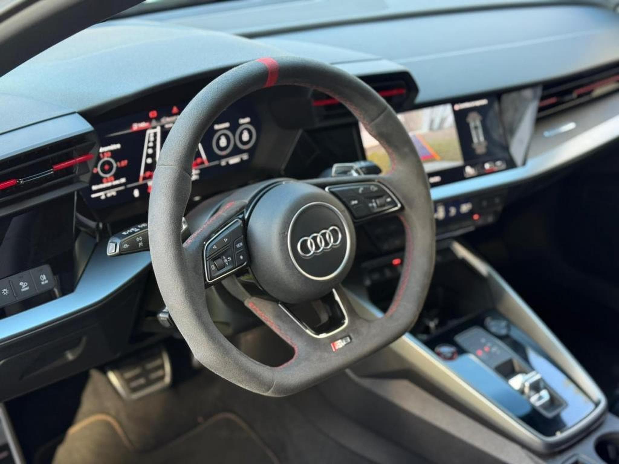 Audi RS3 Performance / Quttro / Freins Céramique / (2022) - Photo 21