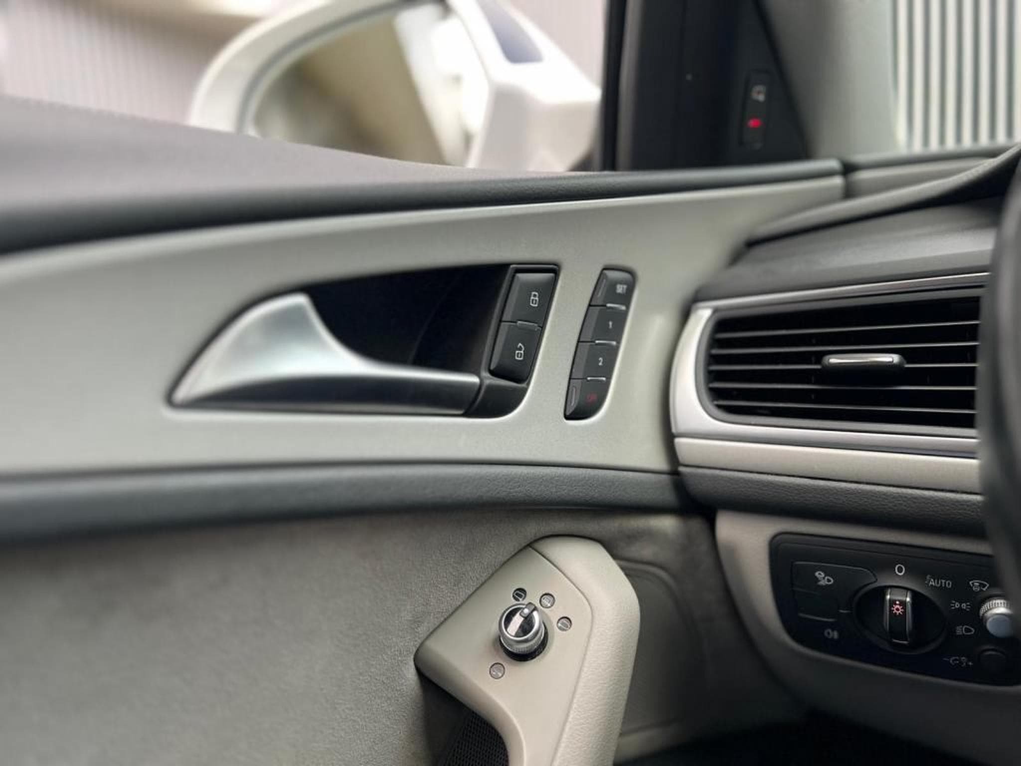 Audi A6 3.0 BI TDI Quattro / 320 PS / Matrix / Alcantara / Soft Clos (2015) - Photo 17