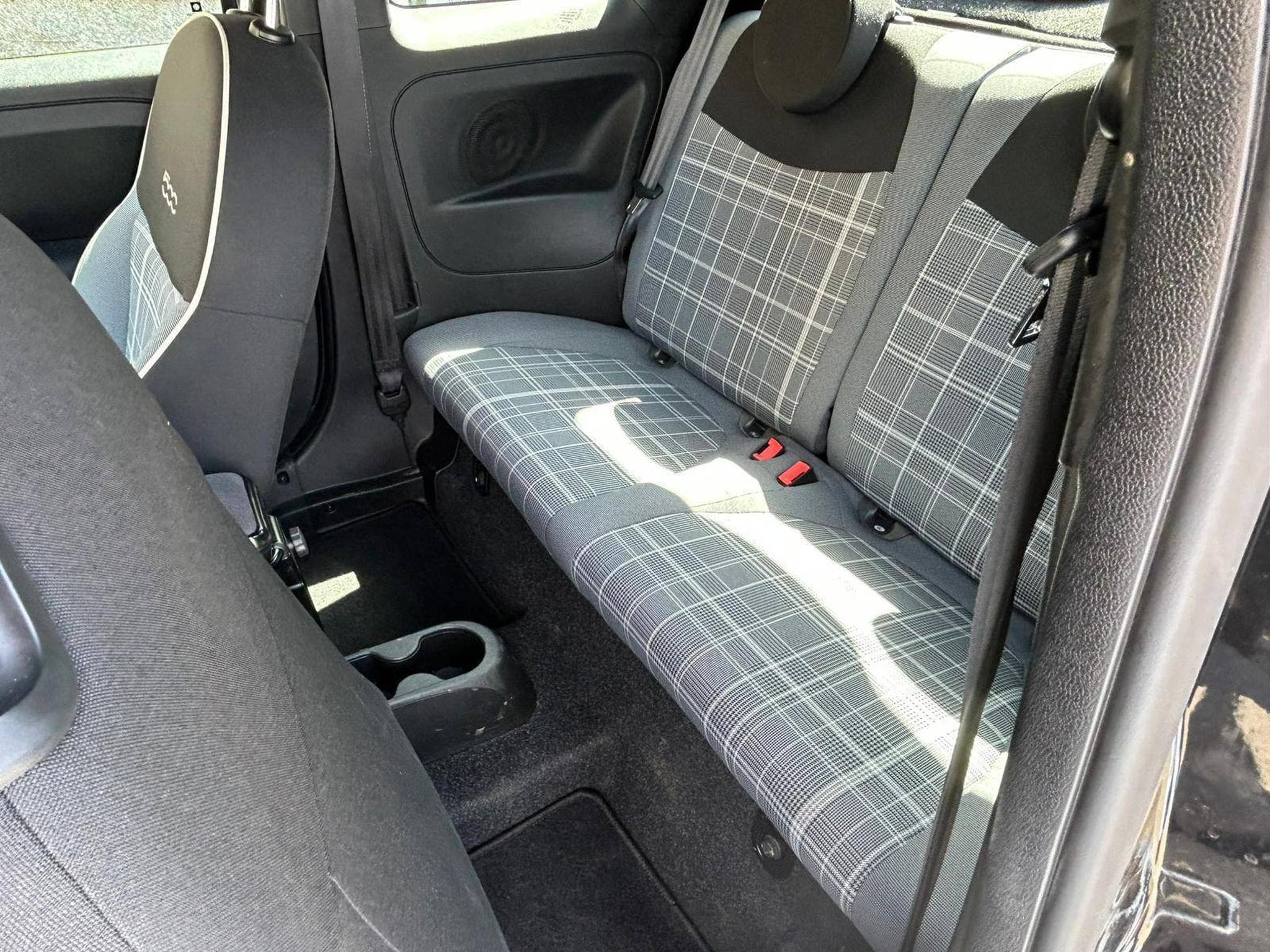 Fiat 500 1.2 AUTOMATIQUE (2020) - Photo 13