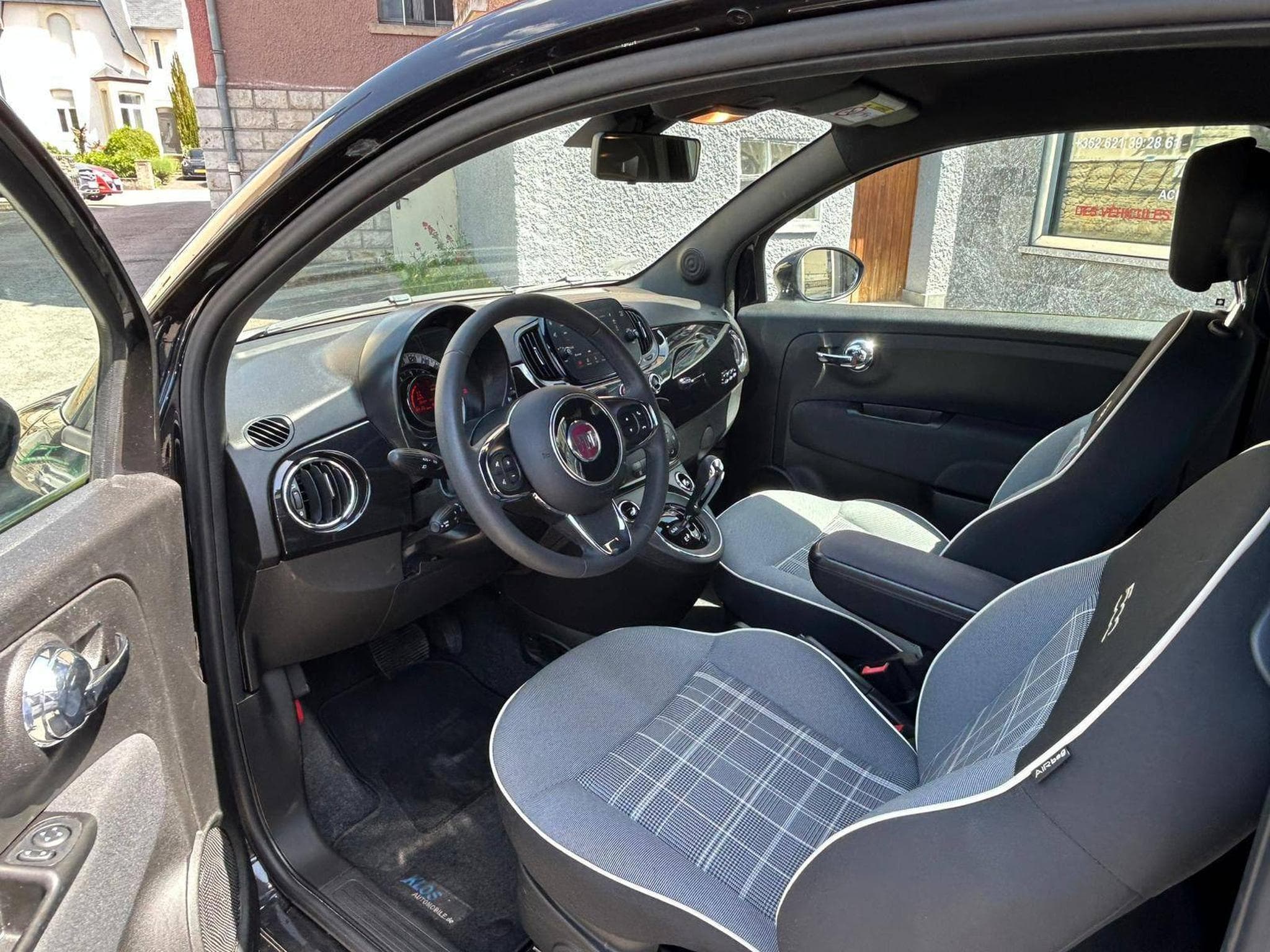 Fiat 500 1.2 AUTOMATIQUE (2020) - Photo 11