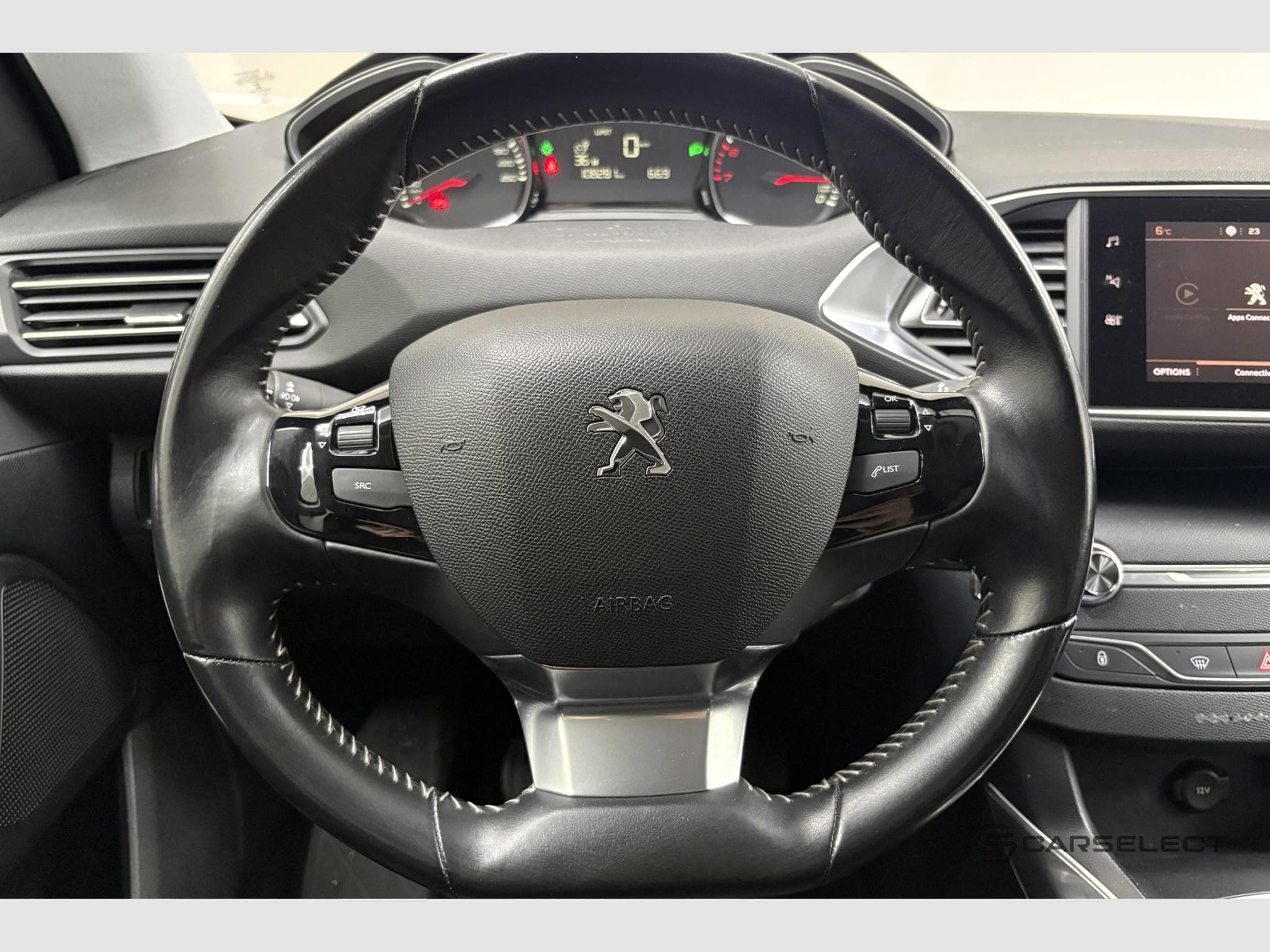 Peugeot 308 SW Puretech (2019) - Photo 7