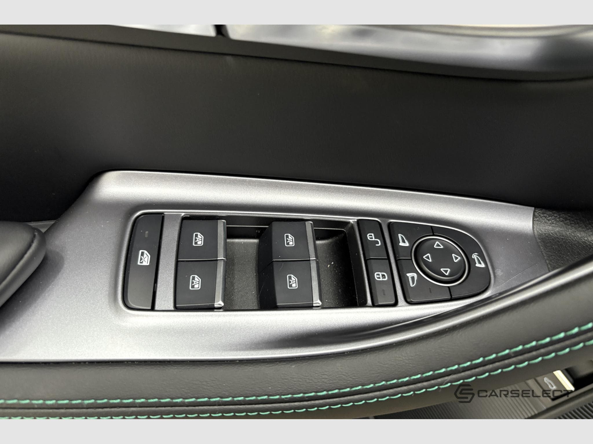 BYD SEAL U (2026) - Photo 10