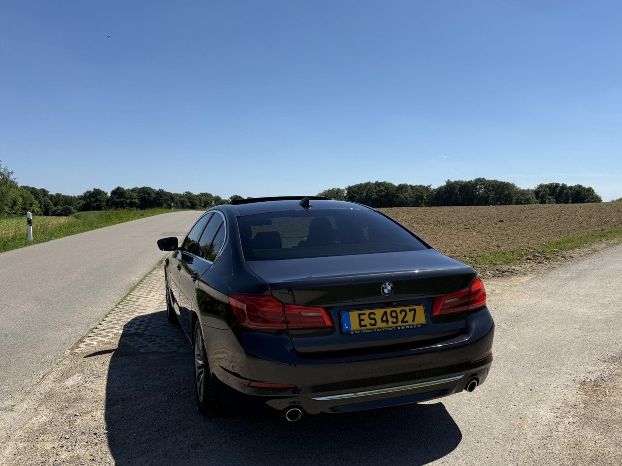 BMW 520 X-Drive Luxury Line (2018) - Photo 5