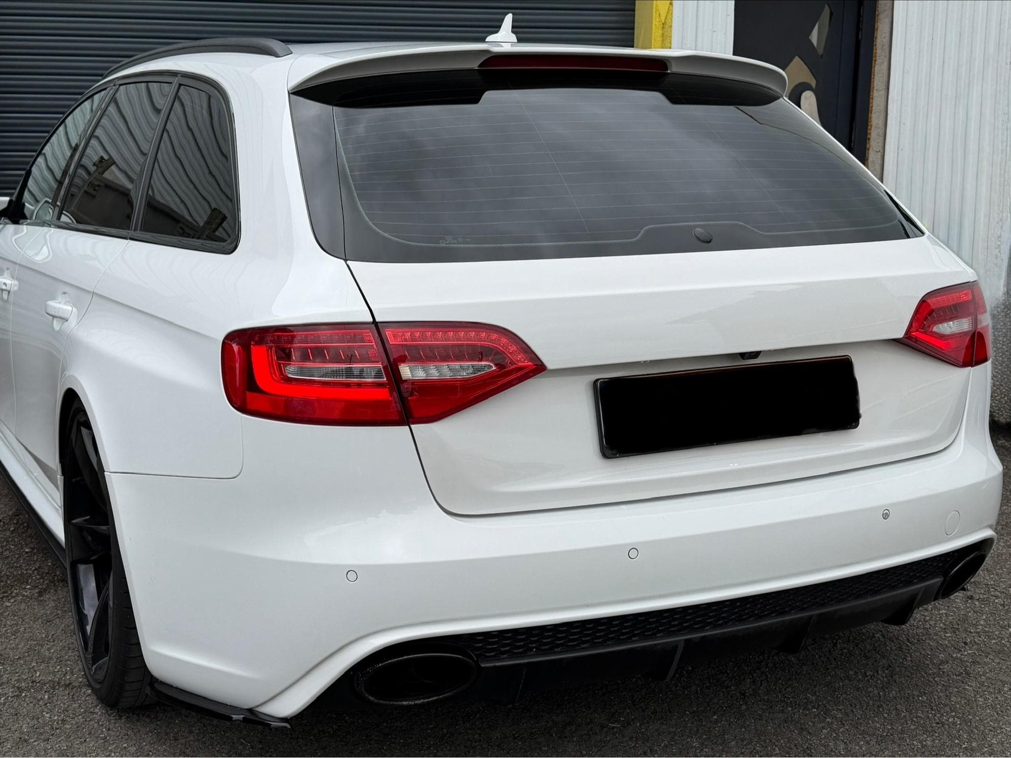 Audi RS4 Avant S-Tronic Quattro (2014) - Photo 2