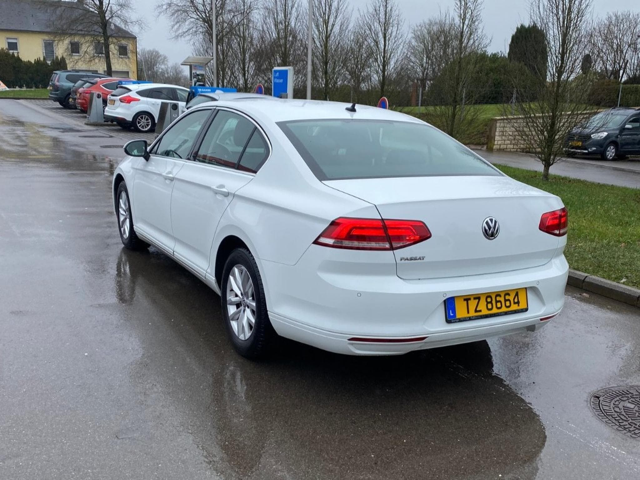 VW Passat COMFORTLINE (2018) - Photo 4
