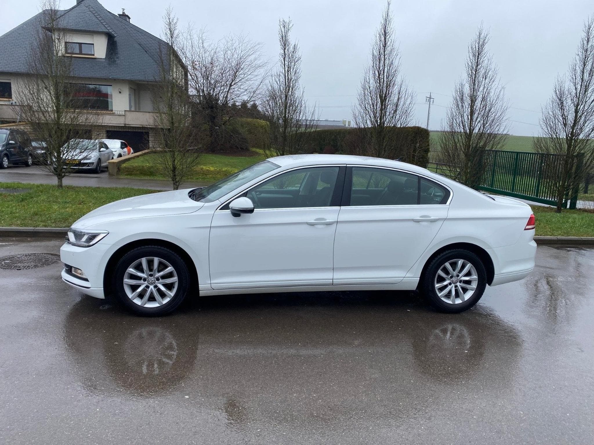 VW Passat COMFORTLINE (2018) - Photo 13