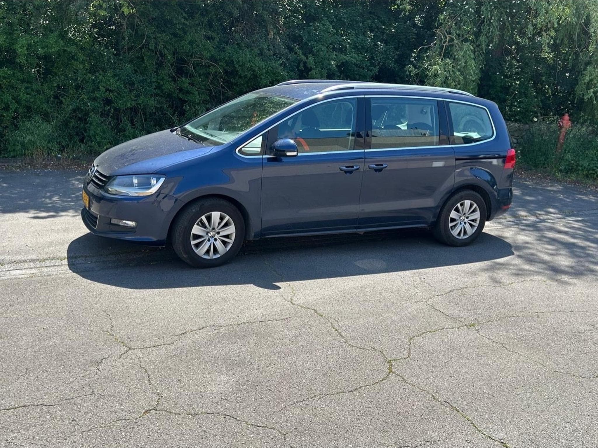 VW Sharan 2.0 TDI (2011) - Photo 3