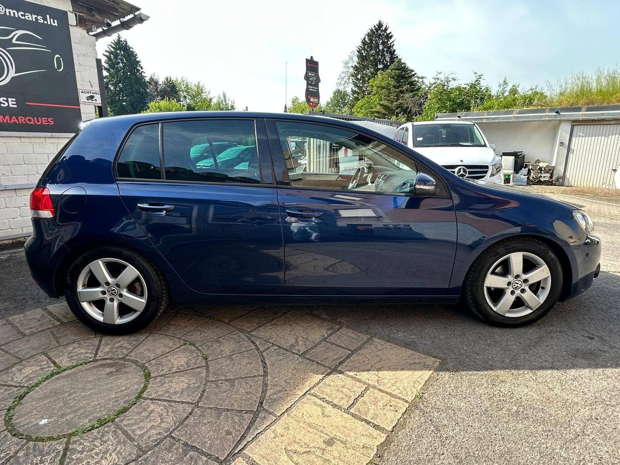 VW Golf VI 1.2 105cv 5 PORTES (2010) - Photo 6
