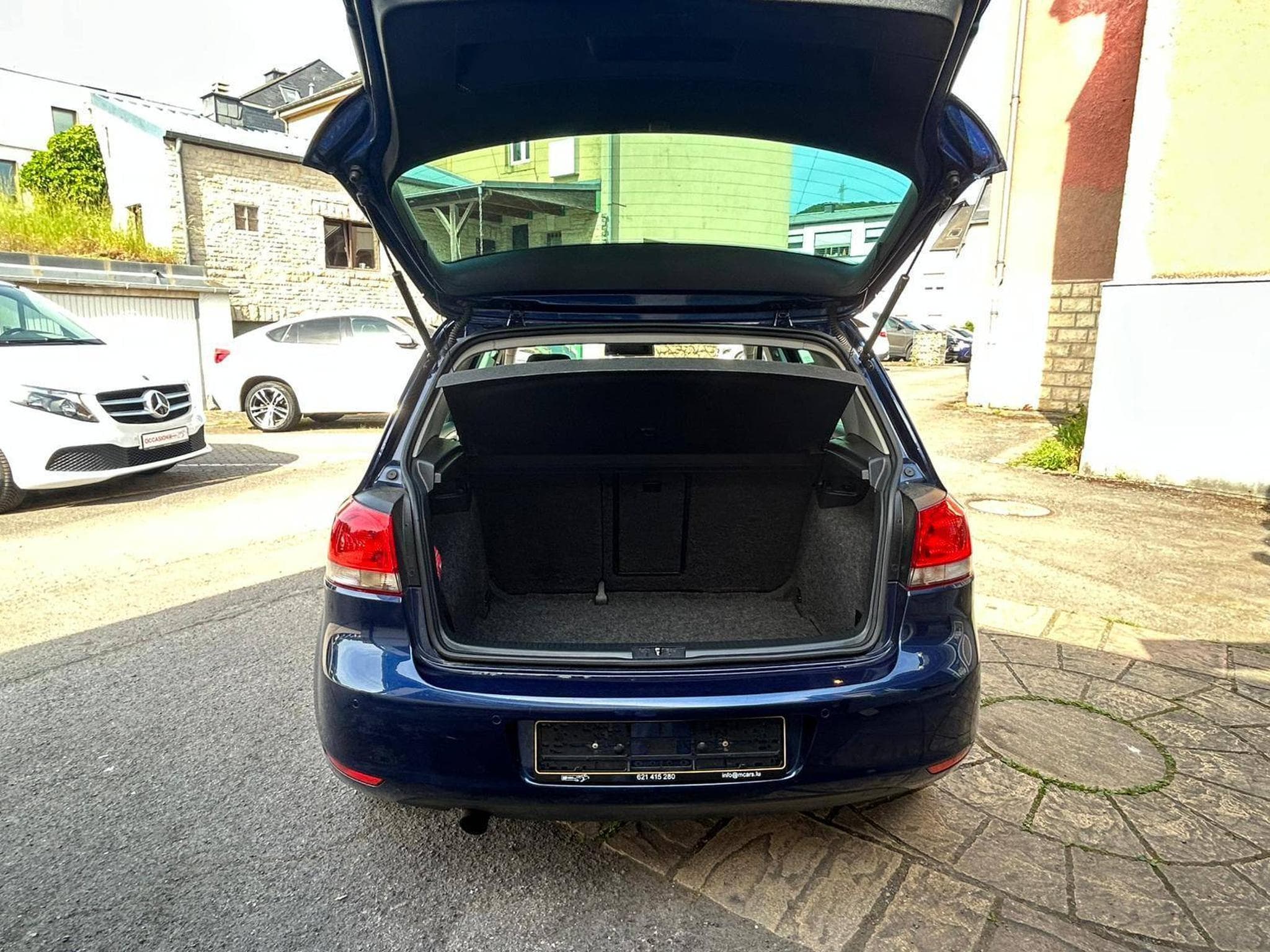 VW Golf VI 1.2 105cv 5 PORTES (2010) - Photo 8