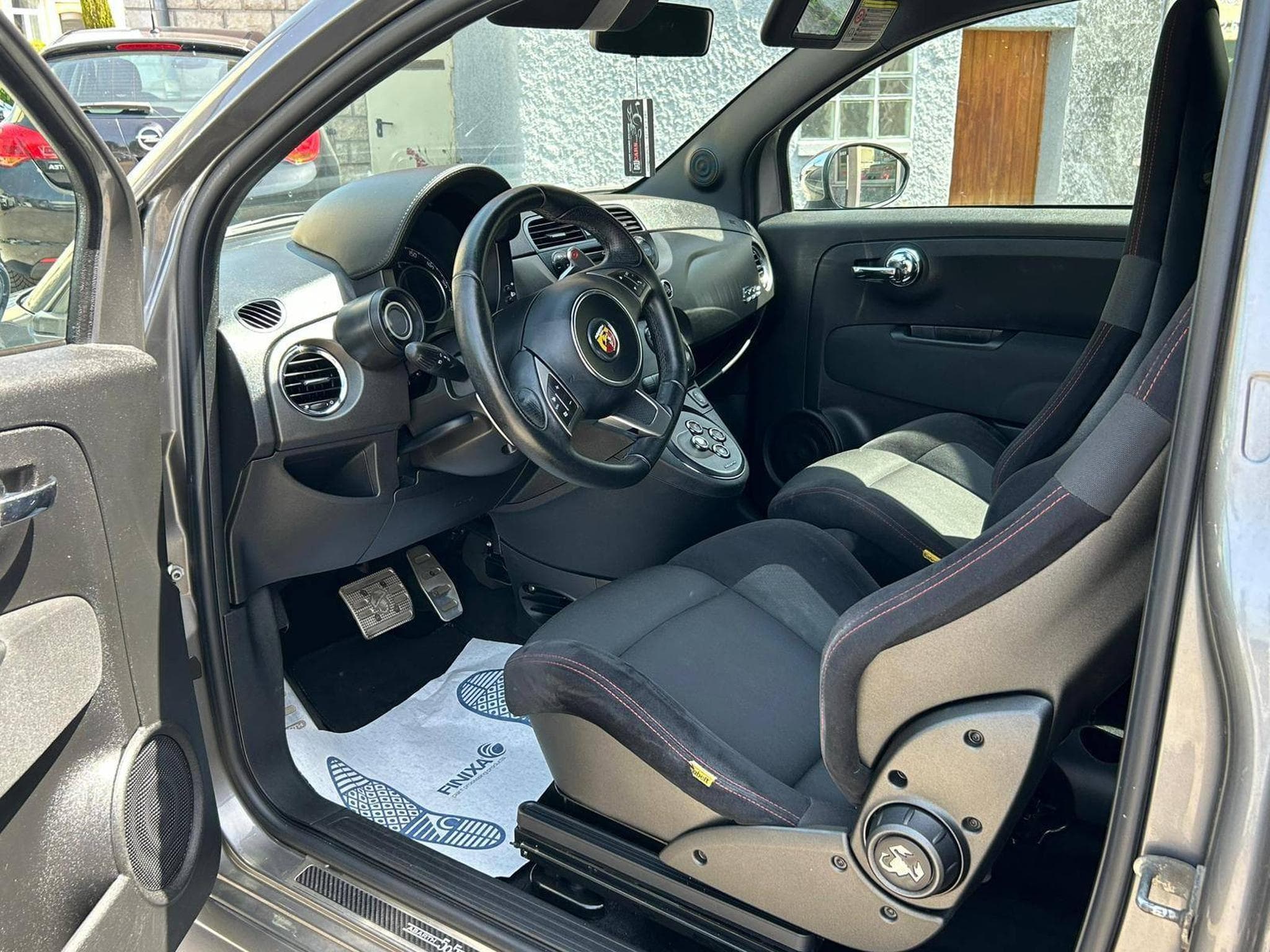 Abarth 595 AUTOMATIQUE 160CV (2013) - Photo 7