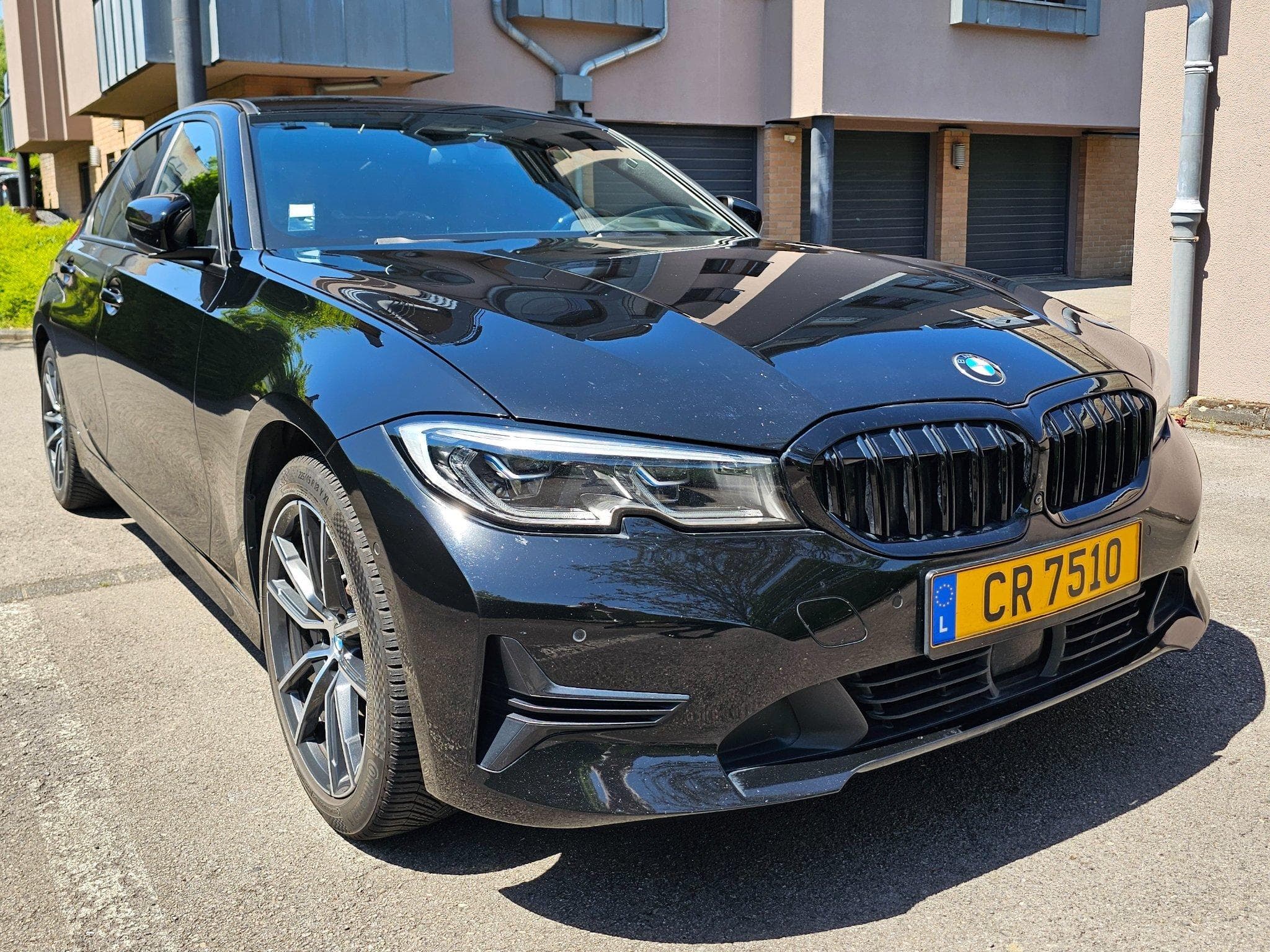 BMW 330 Sport M / ACC/HK/360/Laser (2020) - Photo 2