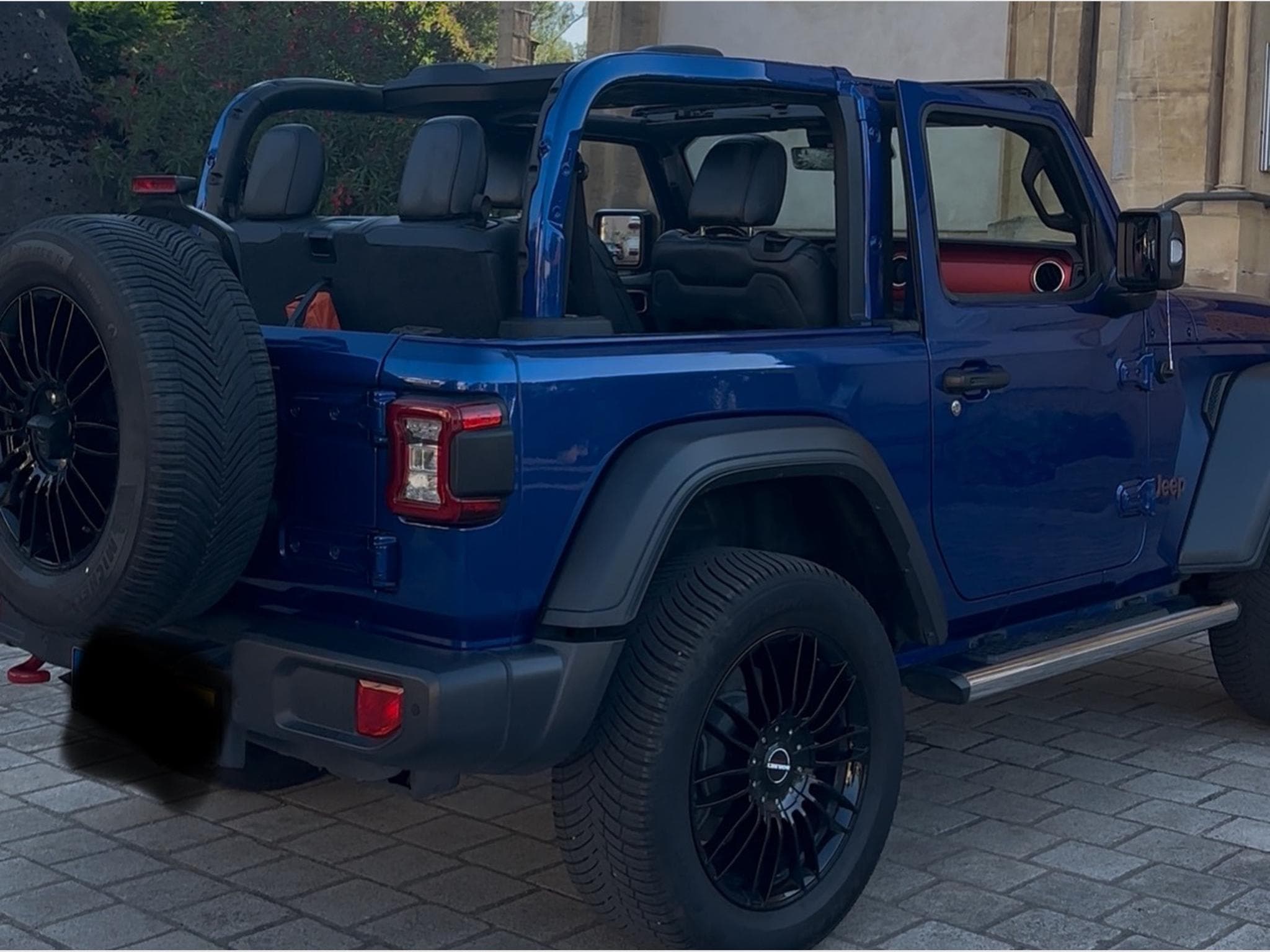 Jeep Wrangler Rubicon (2020) - Photo 2