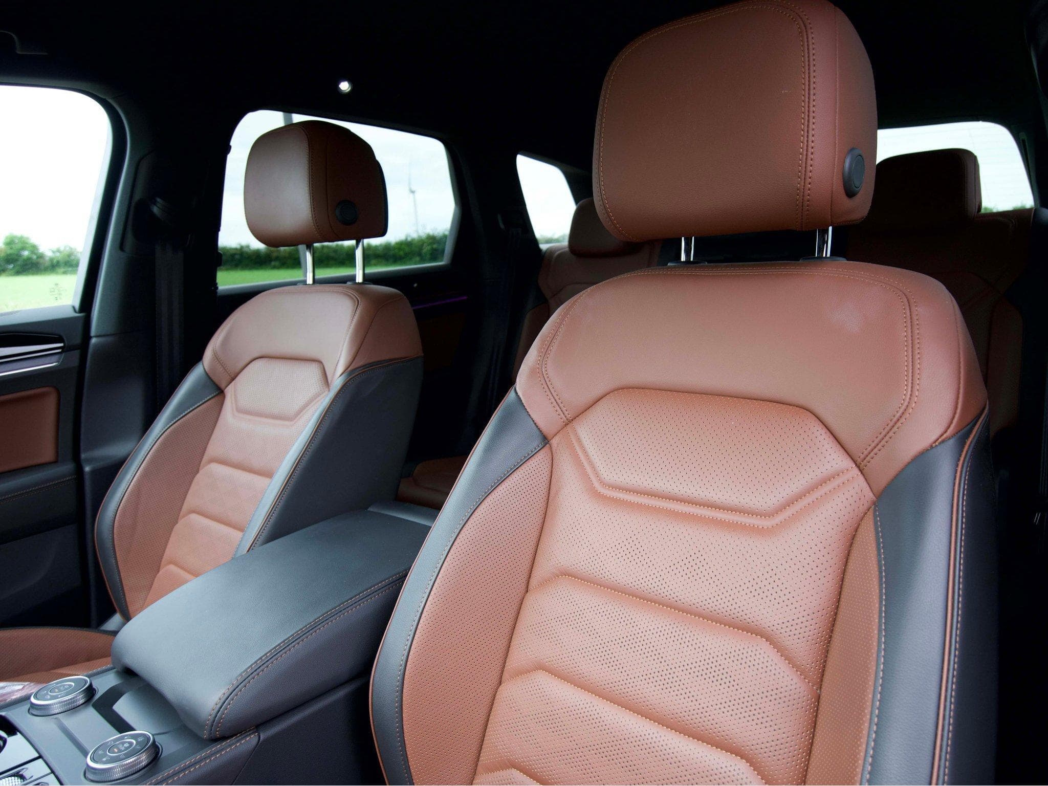 VW Touareg R-Line, Garantie 120'000 KM ou 04/2029 (2025) - Photo 13