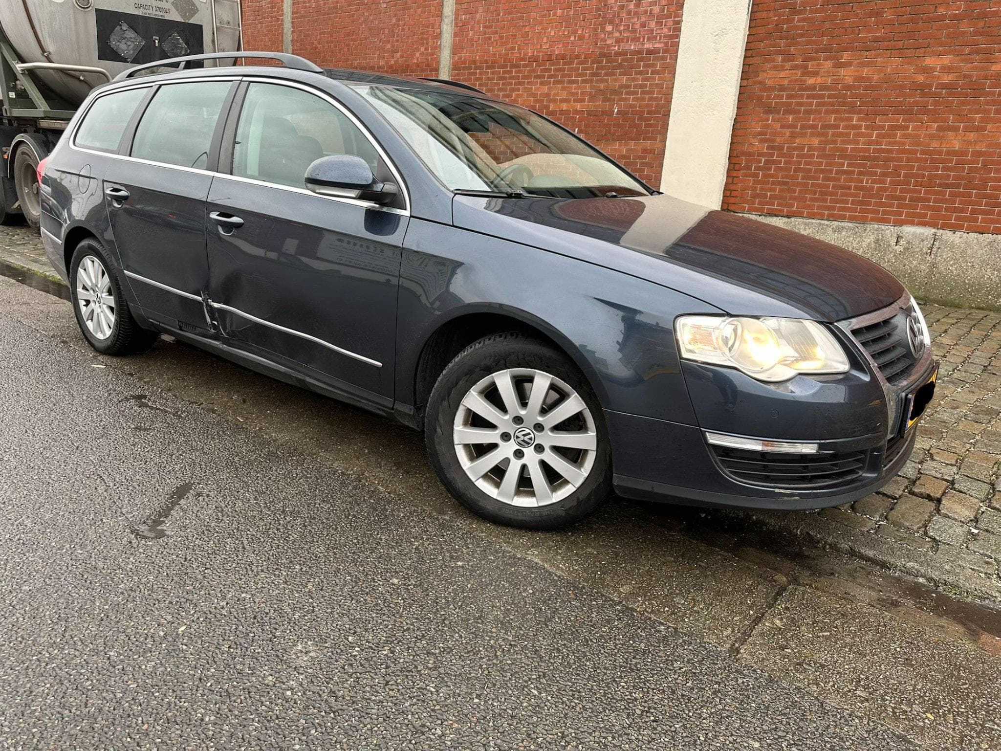 VW Passat Passat B6 2L 140ch (2008) - Photo 11